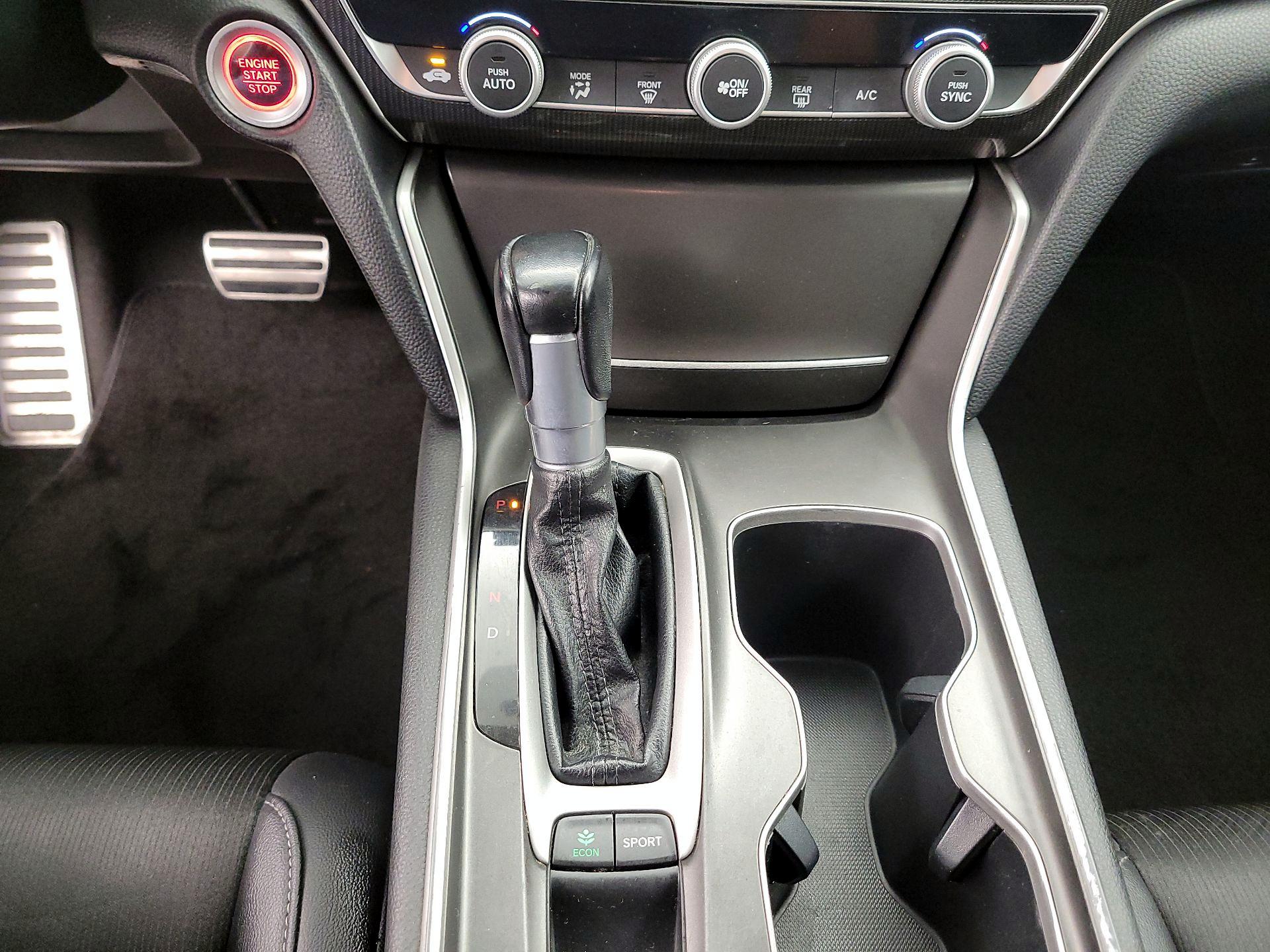 Thumbnail: 2019 Honda Accord - 17