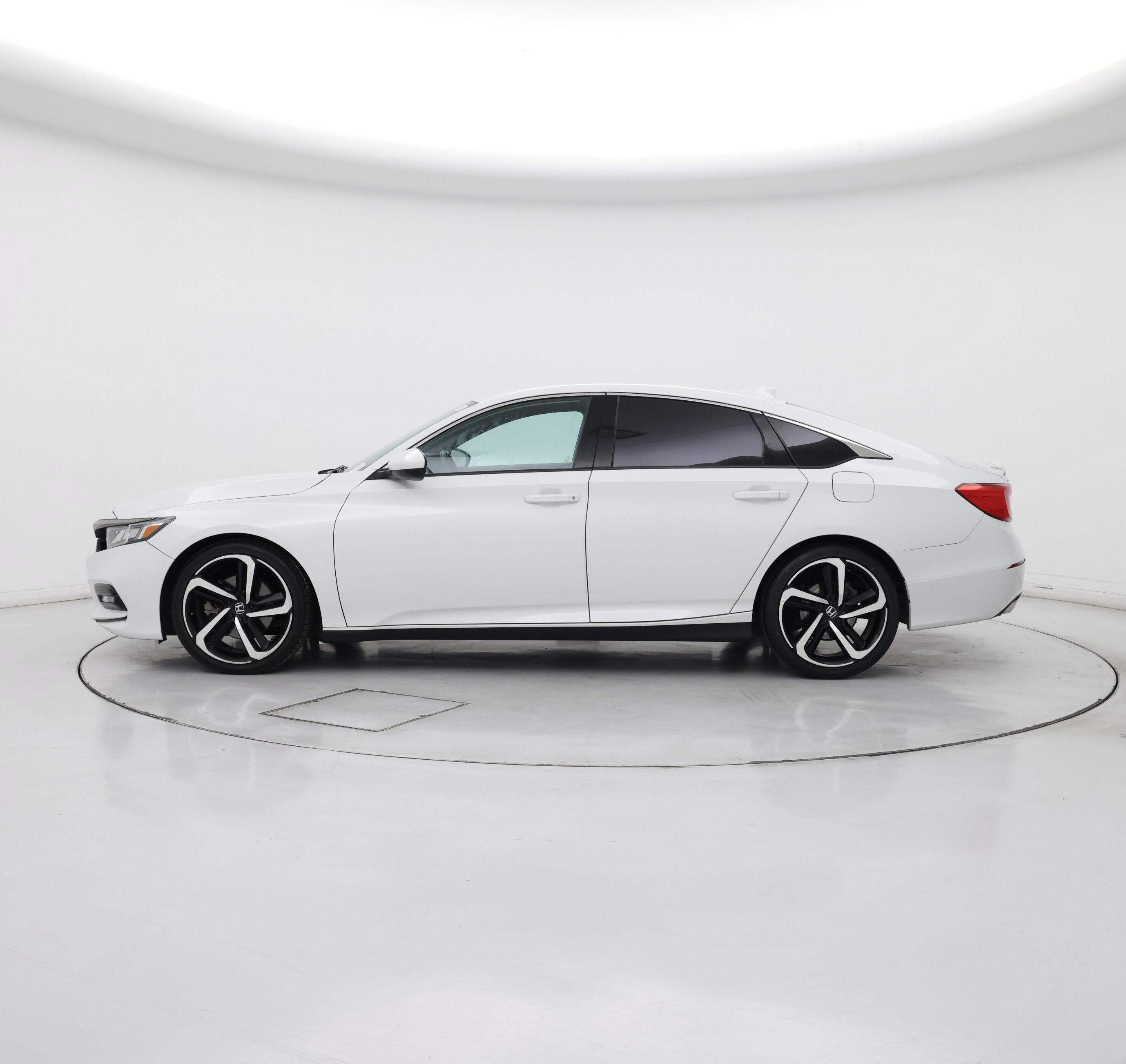 Thumbnail: 2019 Honda Accord - 3