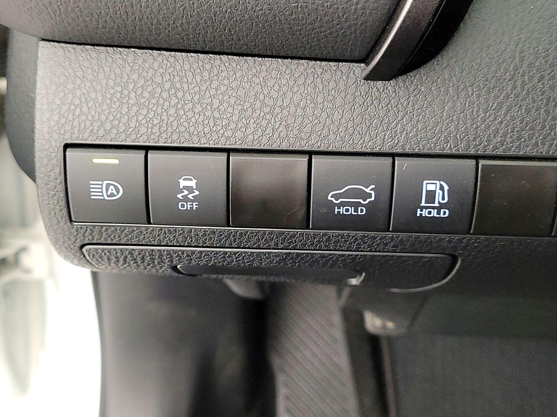 Thumbnail: 2024 Toyota Camry - 13