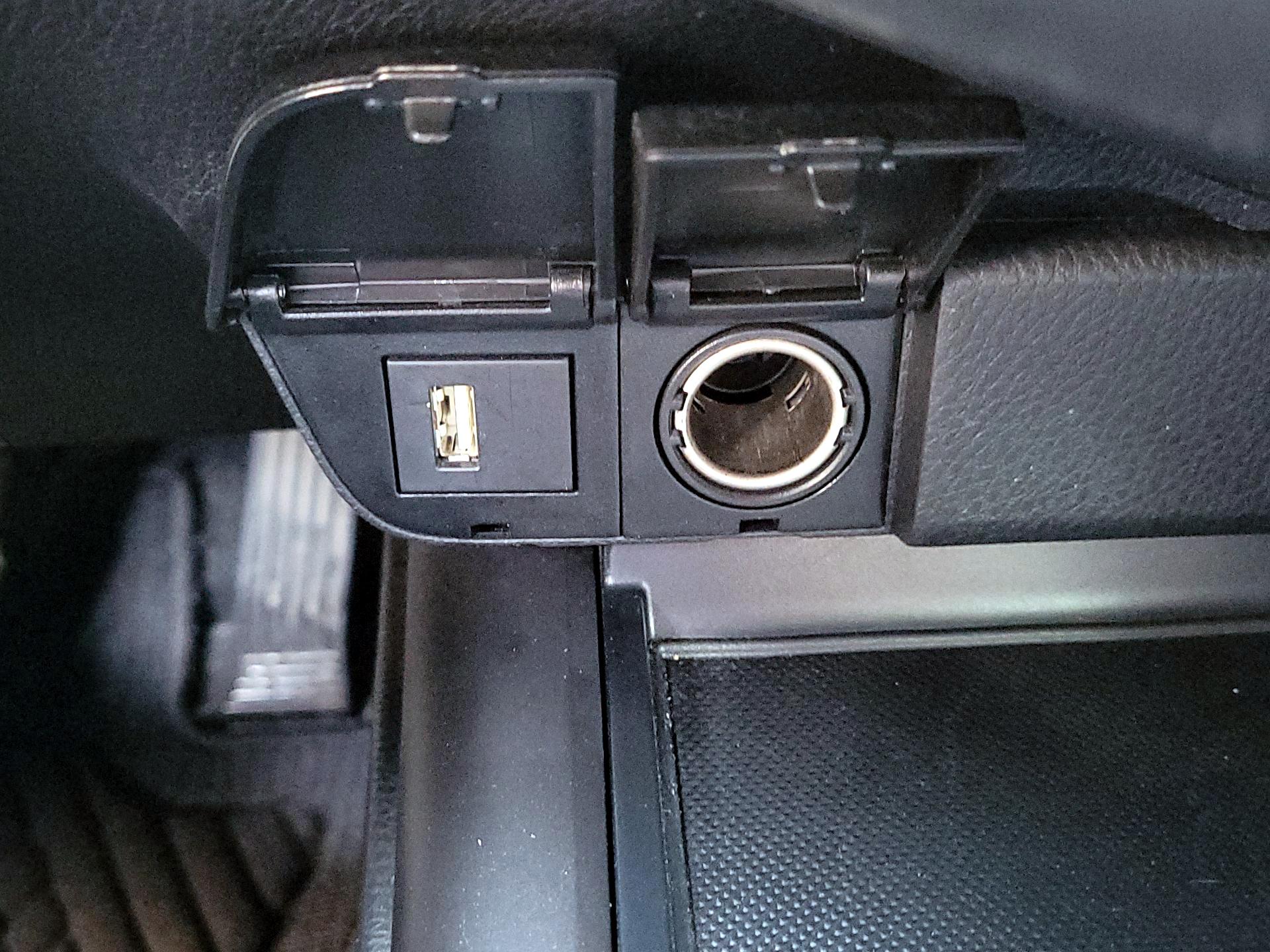 Thumbnail: 2024 Toyota Camry - 18