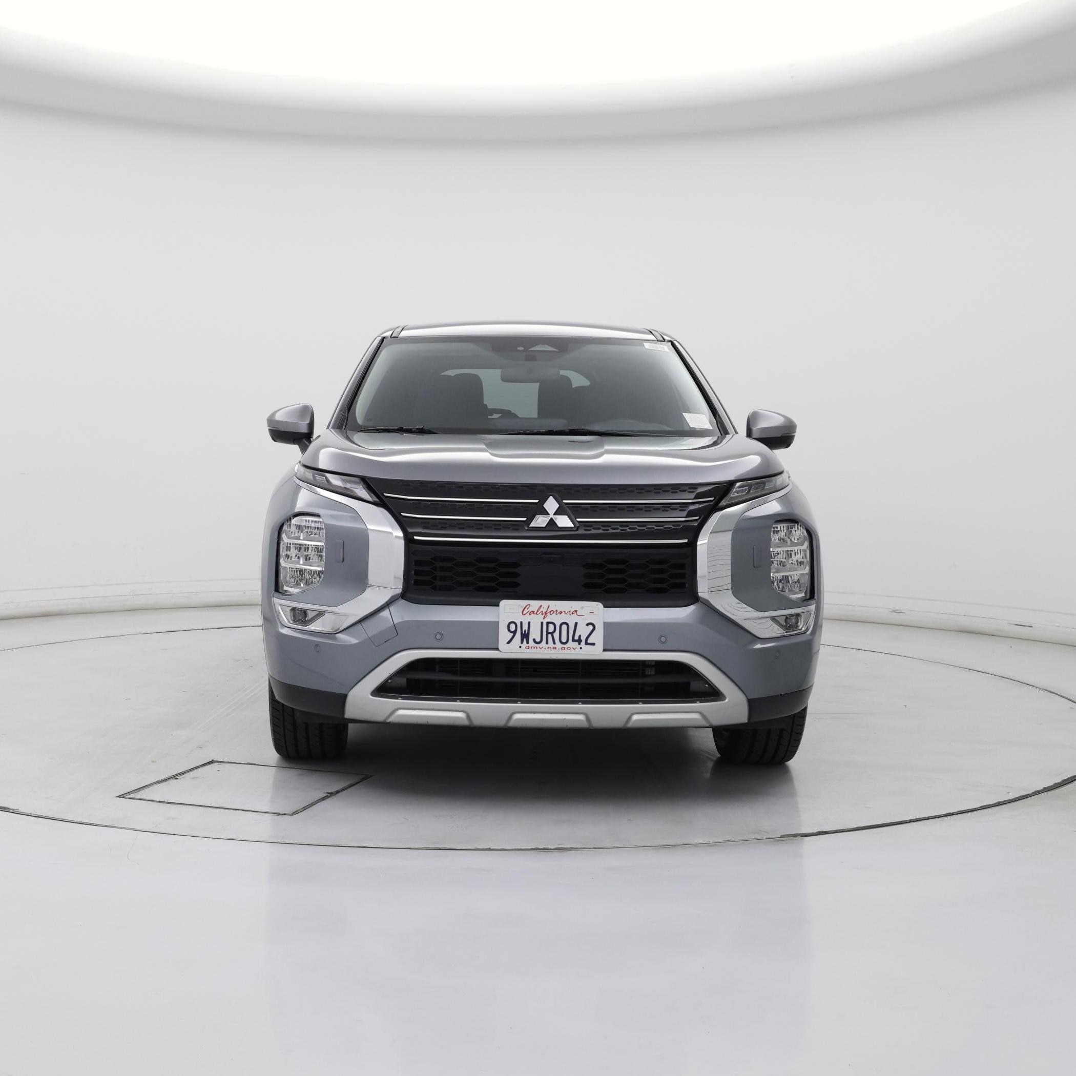 Thumbnail: 2024 Mitsubishi Outlander - 5