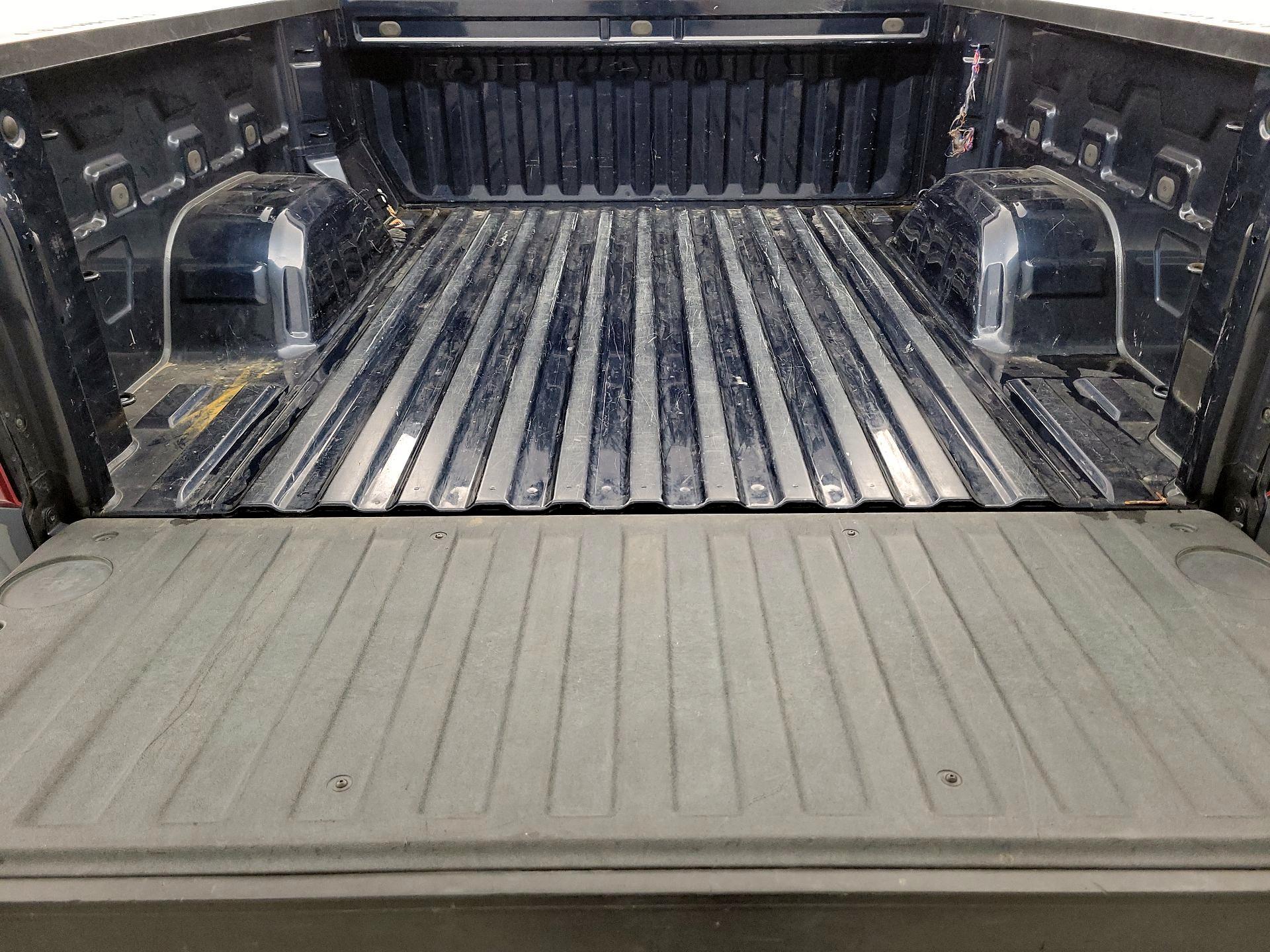 Thumbnail: 2021 Chevrolet Silverado 1500 - 20