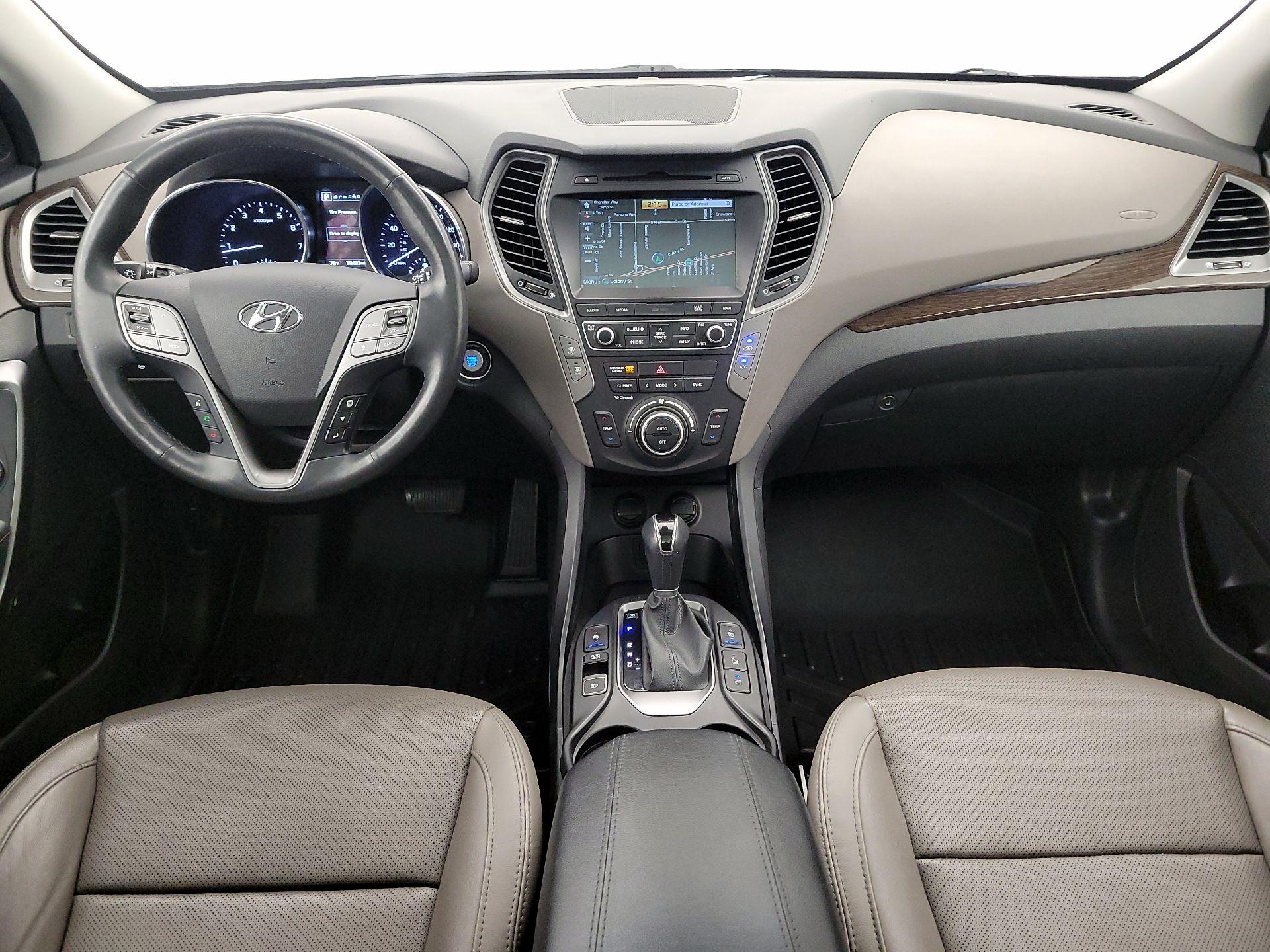 Thumbnail: 2017 Hyundai Santa Fe - 9