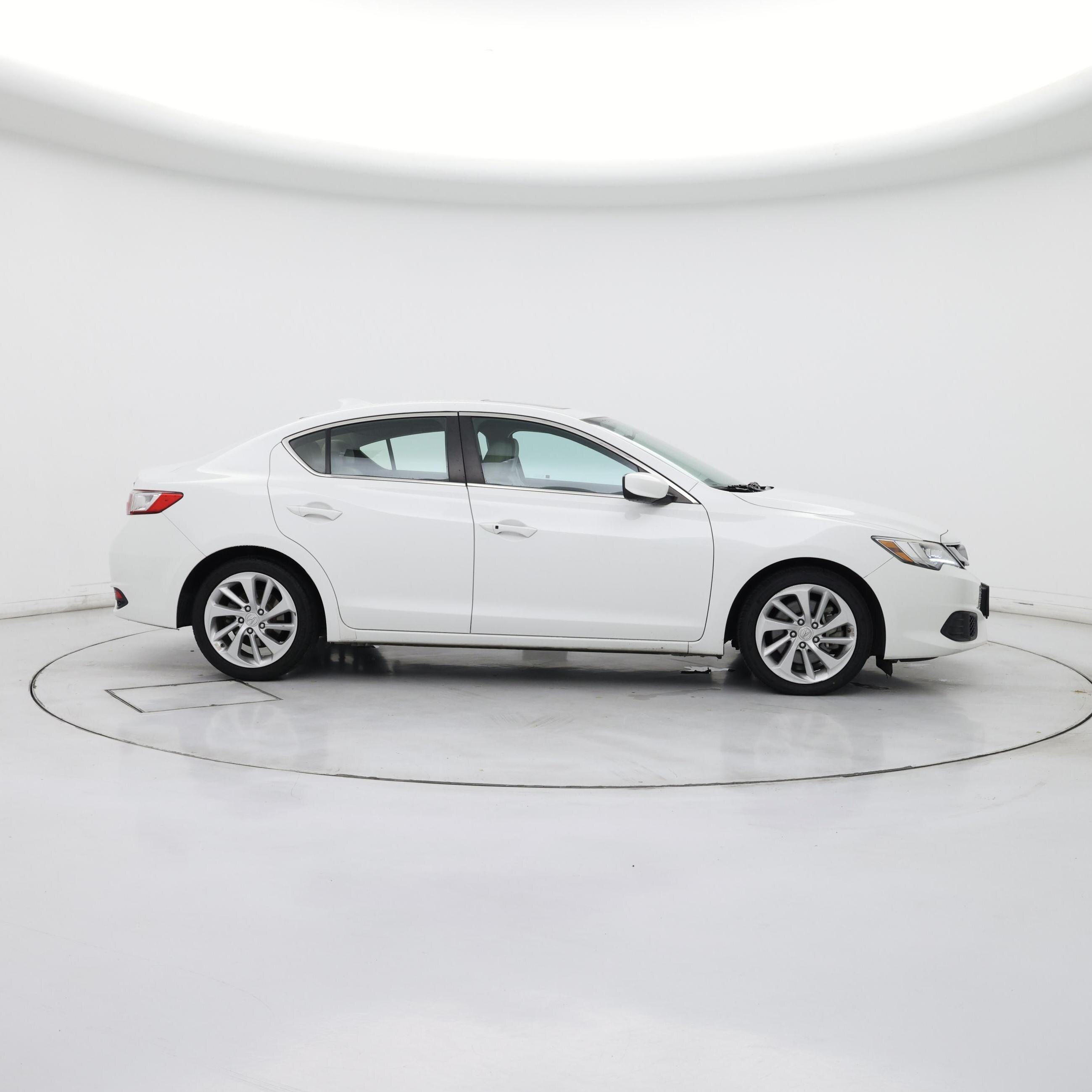 Thumbnail: 2018 Acura ILX - 7