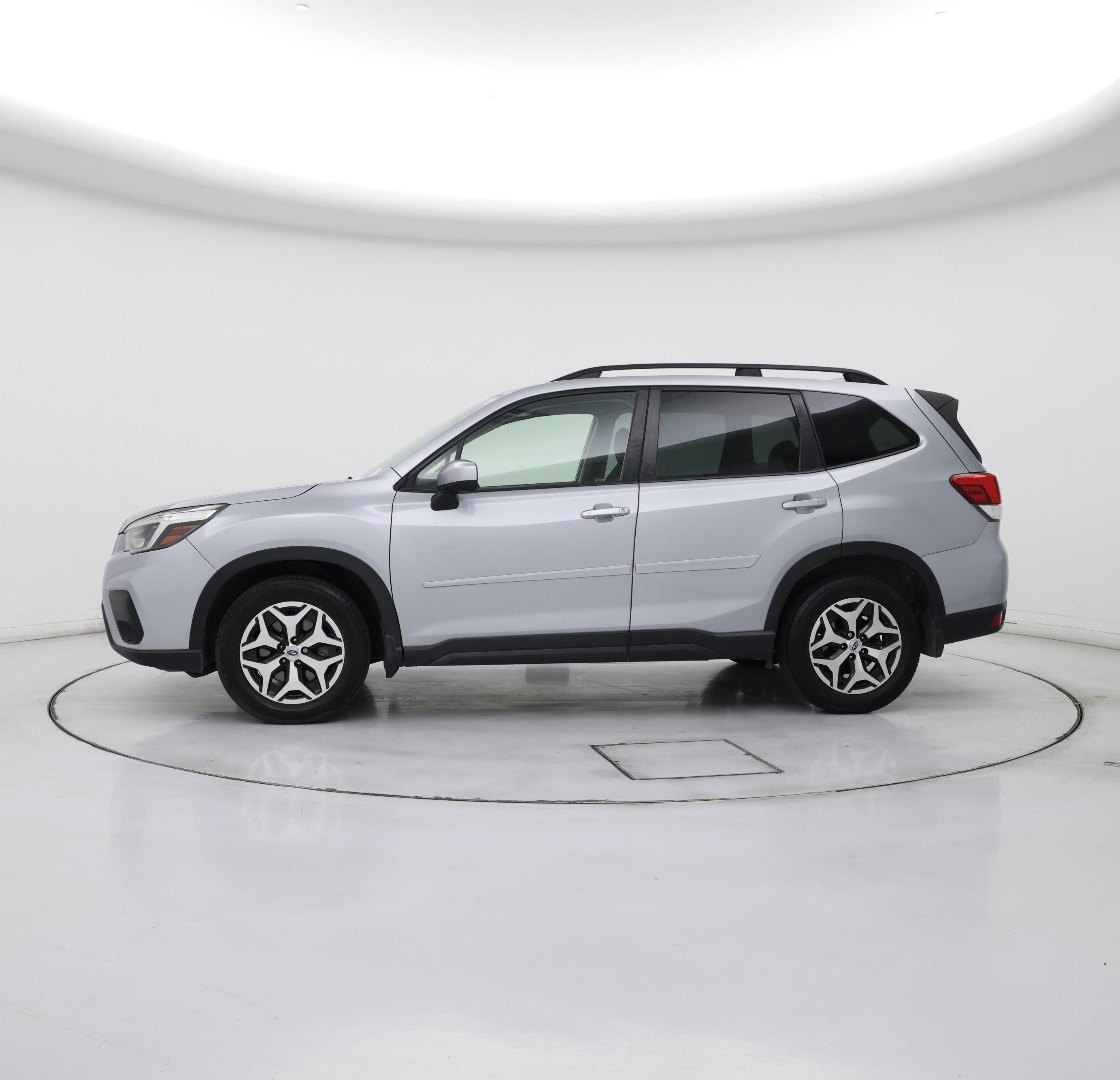 Thumbnail: 2021 Subaru Forester - 3