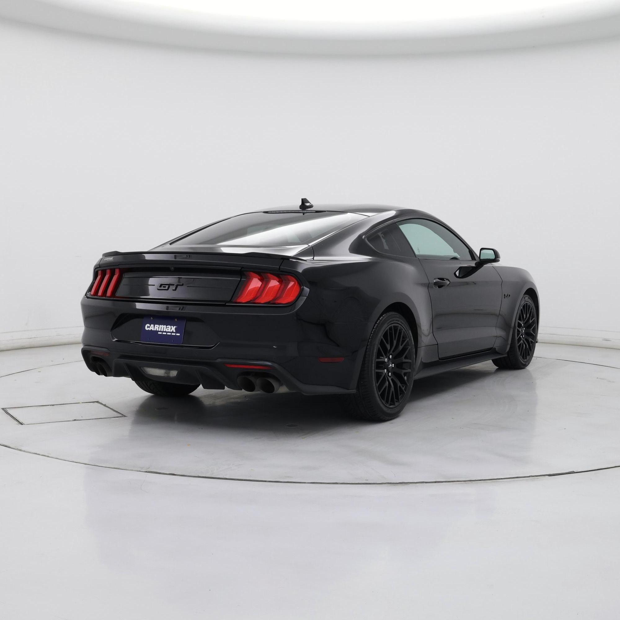 Thumbnail: 2022 Ford Mustang - 8