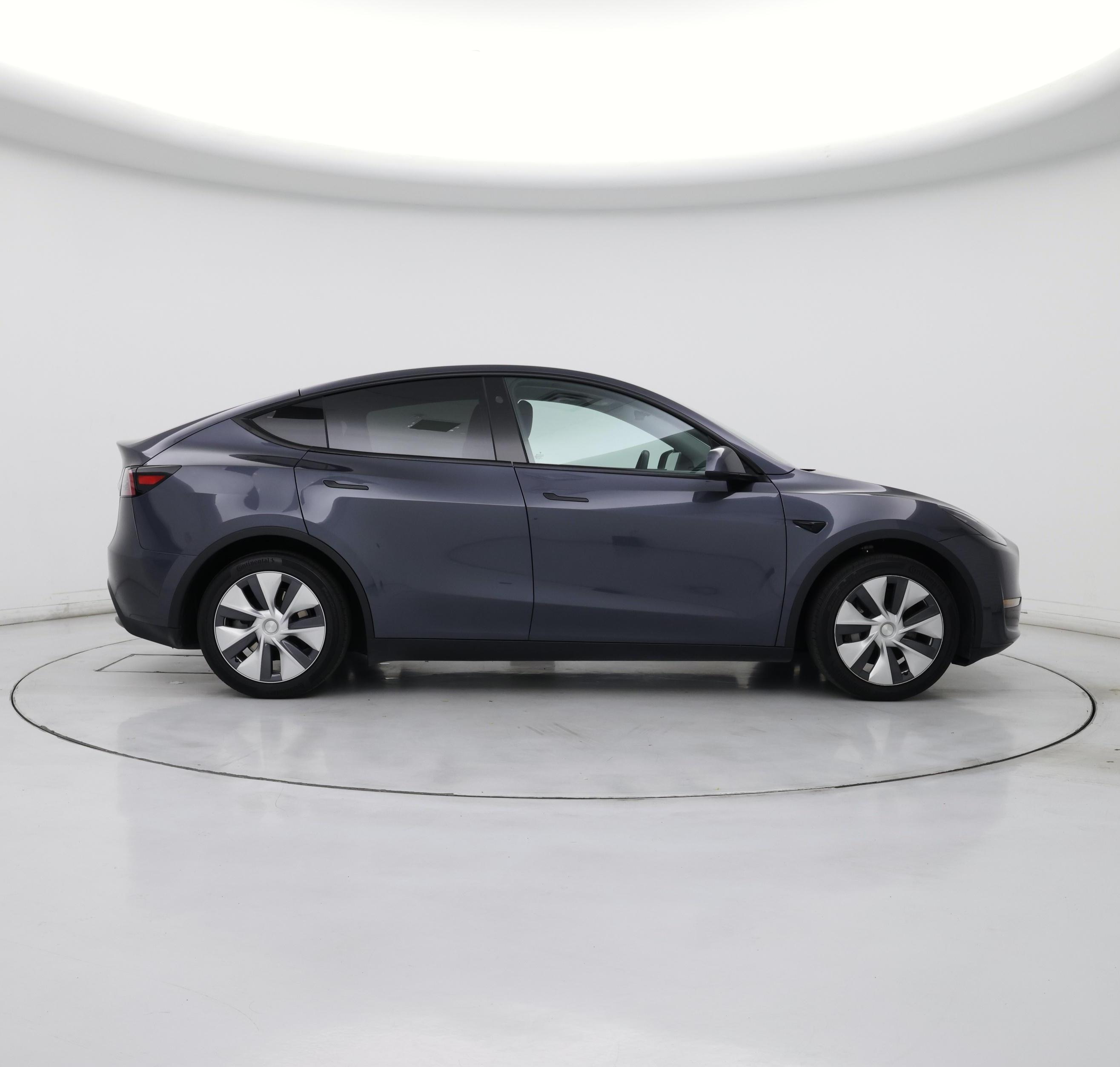 Thumbnail: 2023 Tesla Model Y - 7