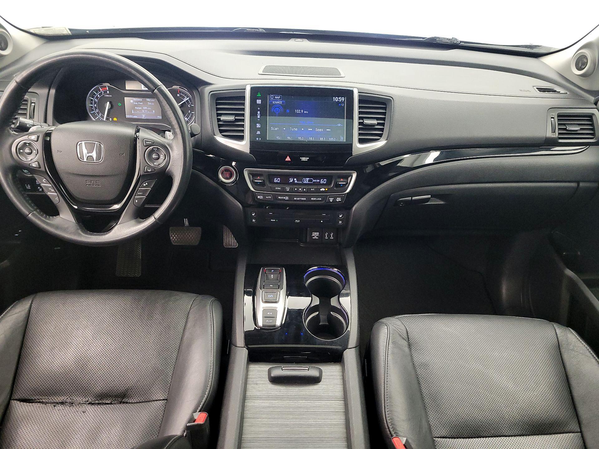 Thumbnail: 2016 Honda Pilot - 9