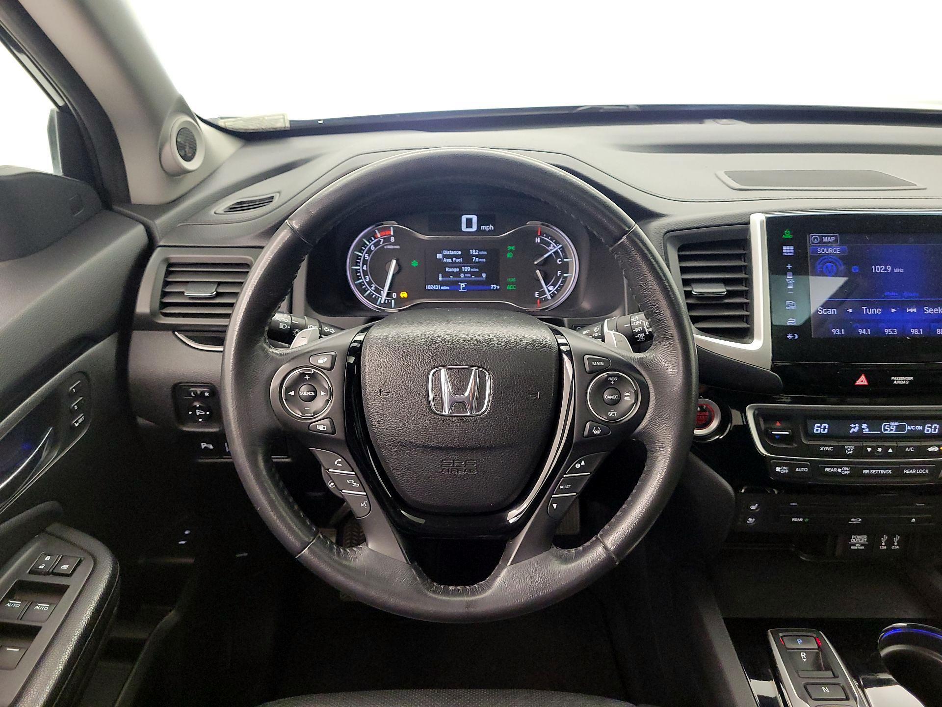 Thumbnail: 2016 Honda Pilot - 10