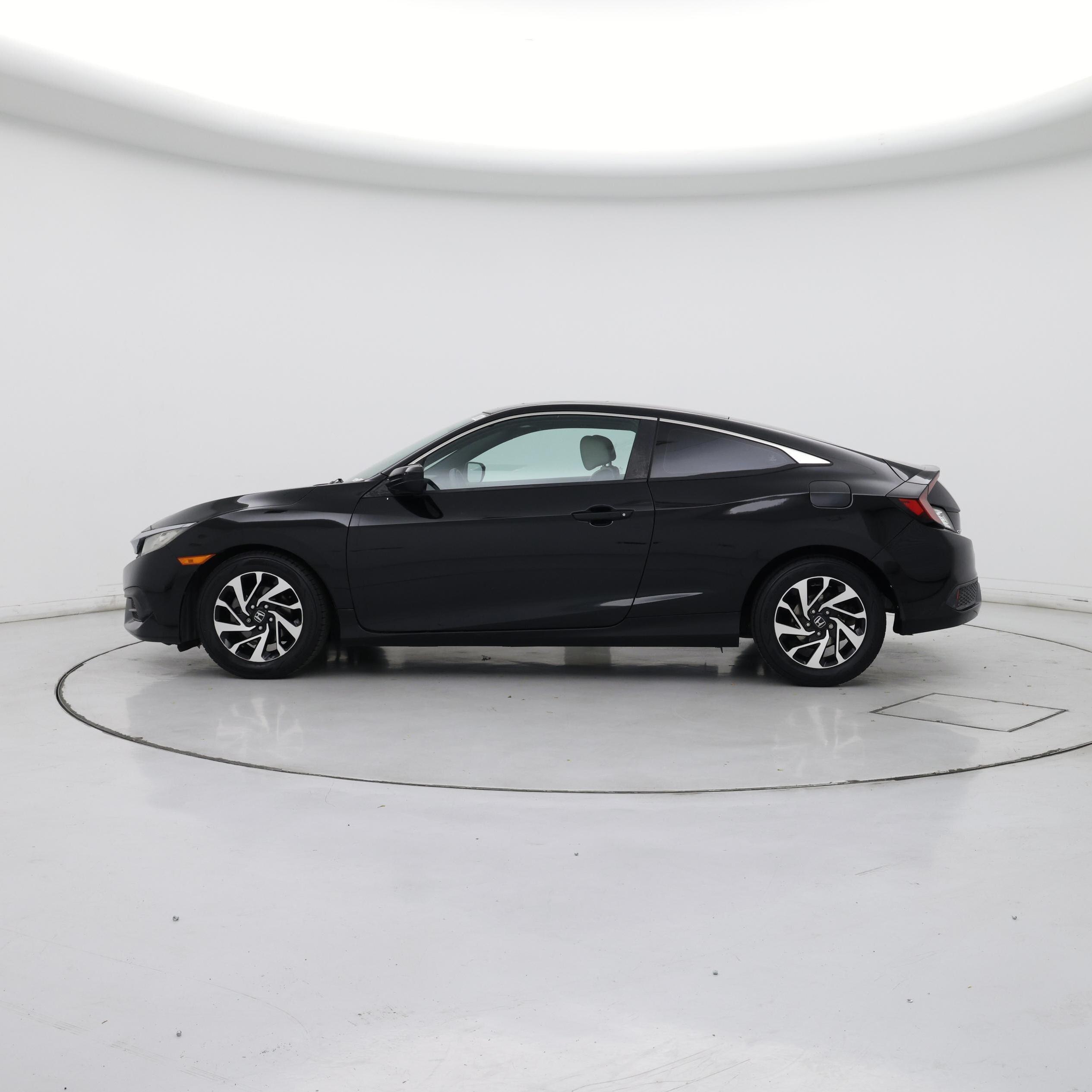 Thumbnail: 2017 Honda Civic - 3
