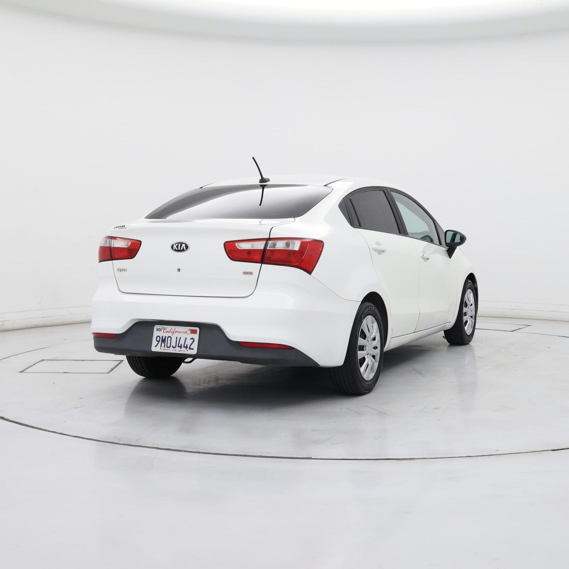 Thumbnail: 2017 Kia Rio - 8