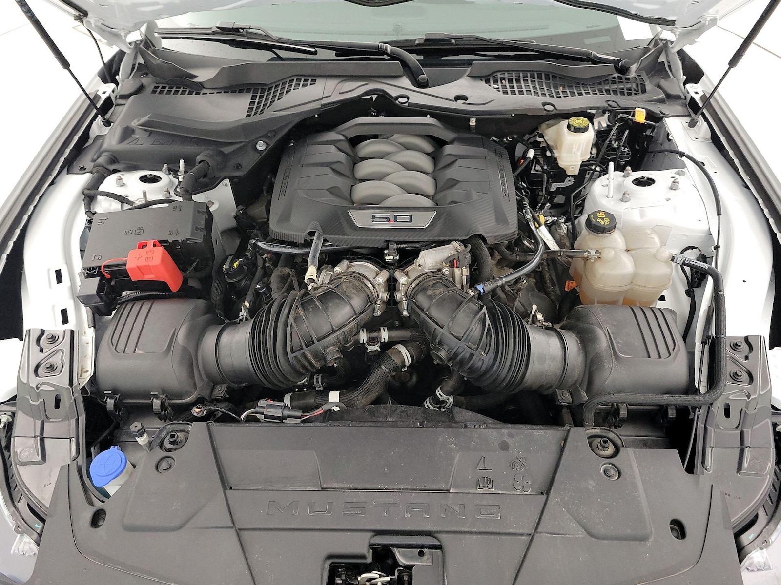 2024 Ford Mustang GT Premium - Photo 23