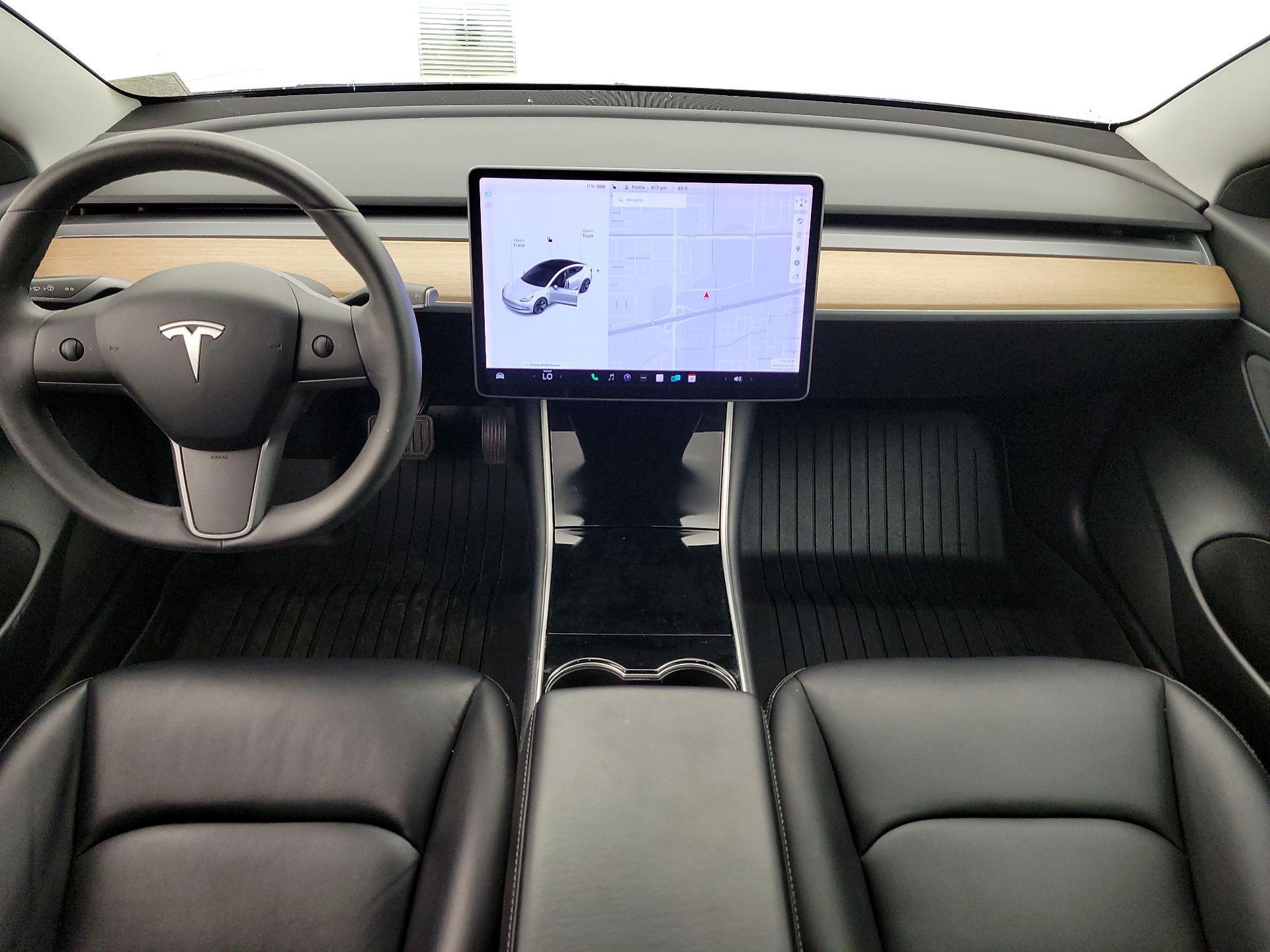 Thumbnail: 2020 Tesla Model 3 - 9