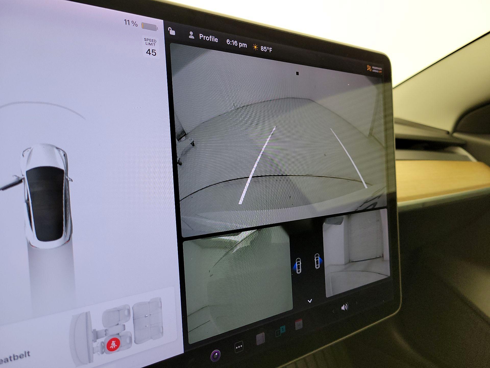 Thumbnail: 2020 Tesla Model 3 - 14