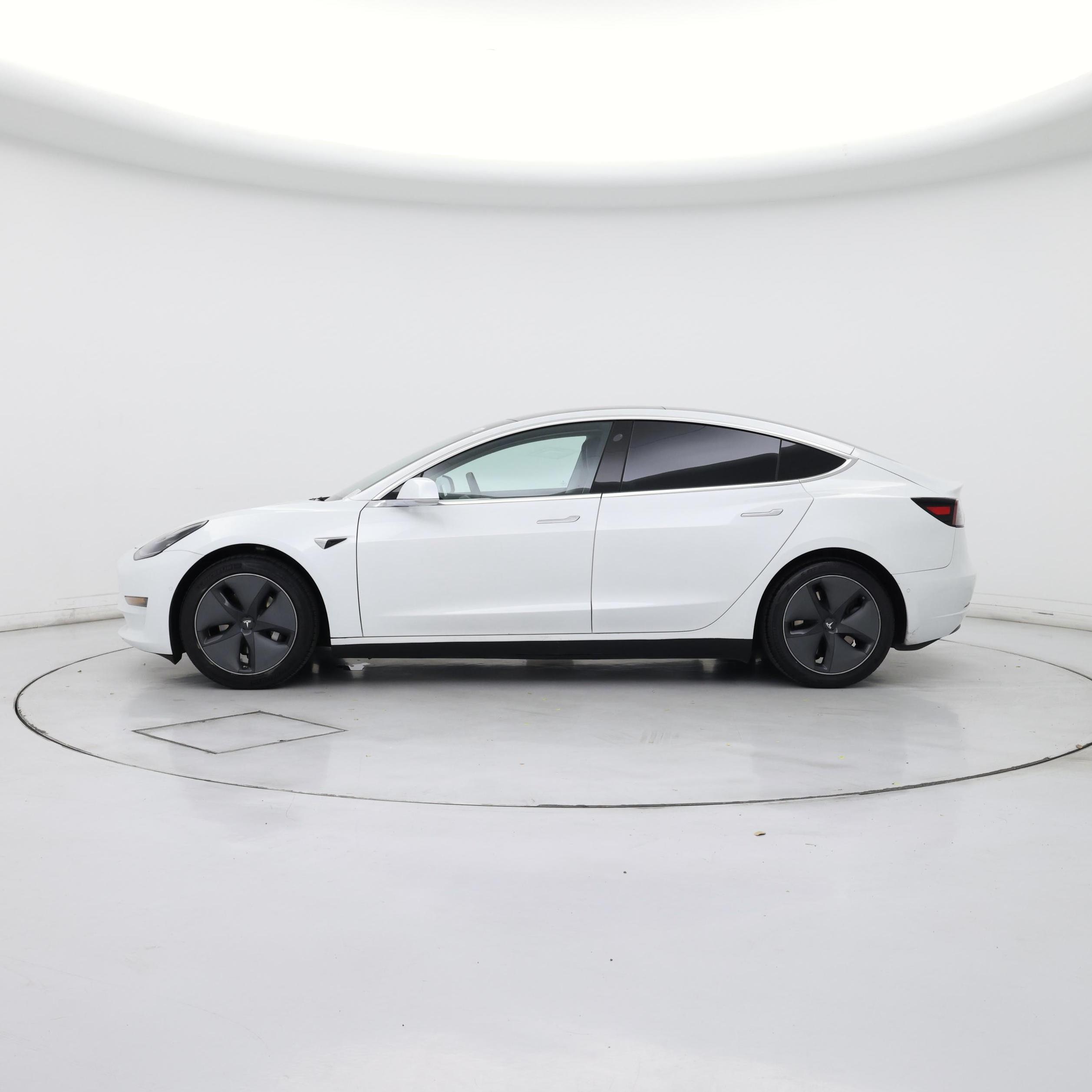 Thumbnail: 2020 Tesla Model 3 - 3