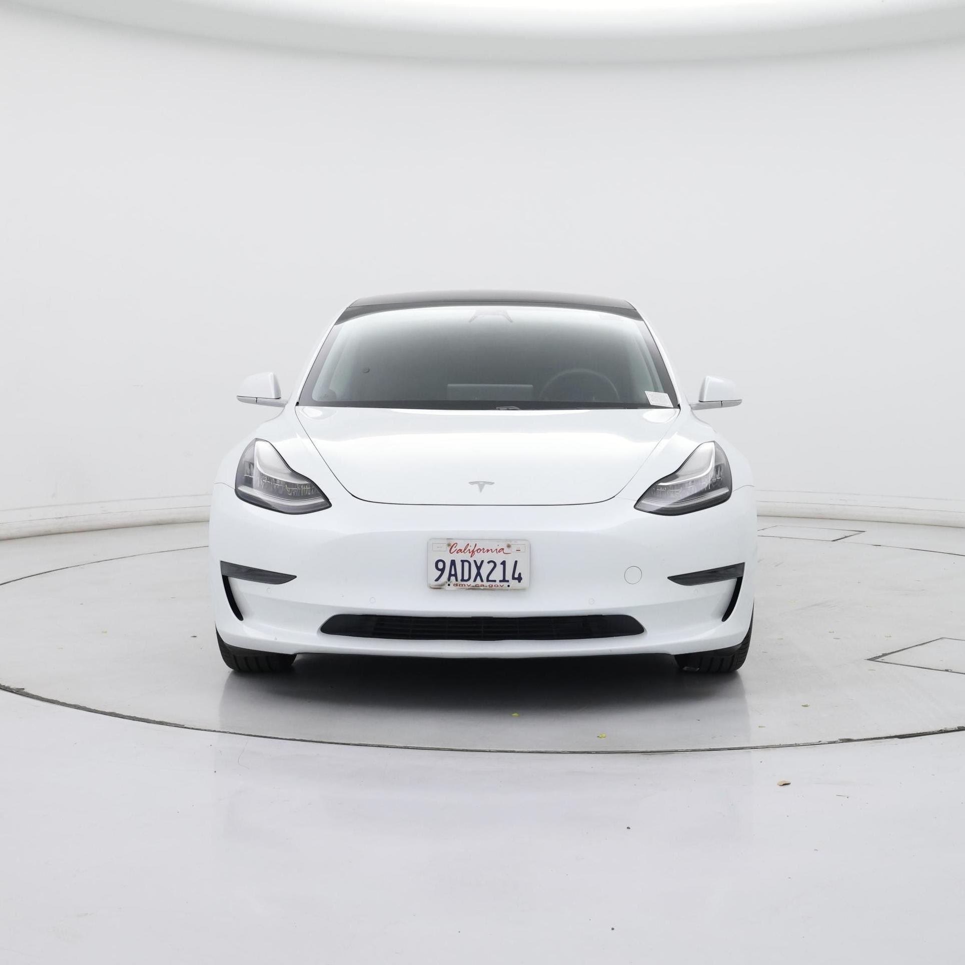 Thumbnail: 2020 Tesla Model 3 - 5