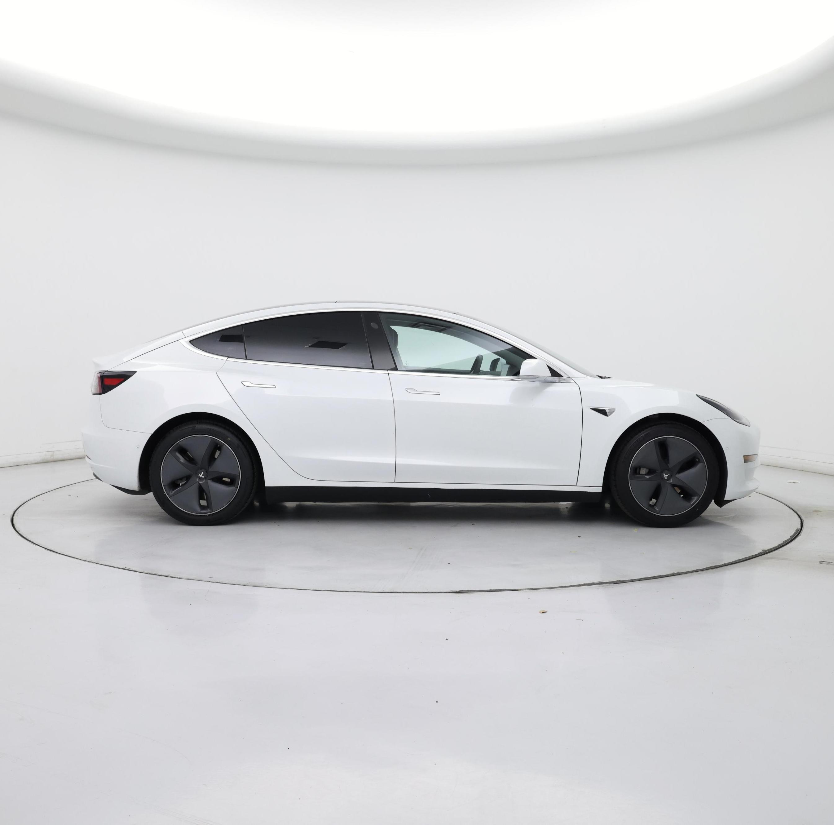 Thumbnail: 2020 Tesla Model 3 - 7