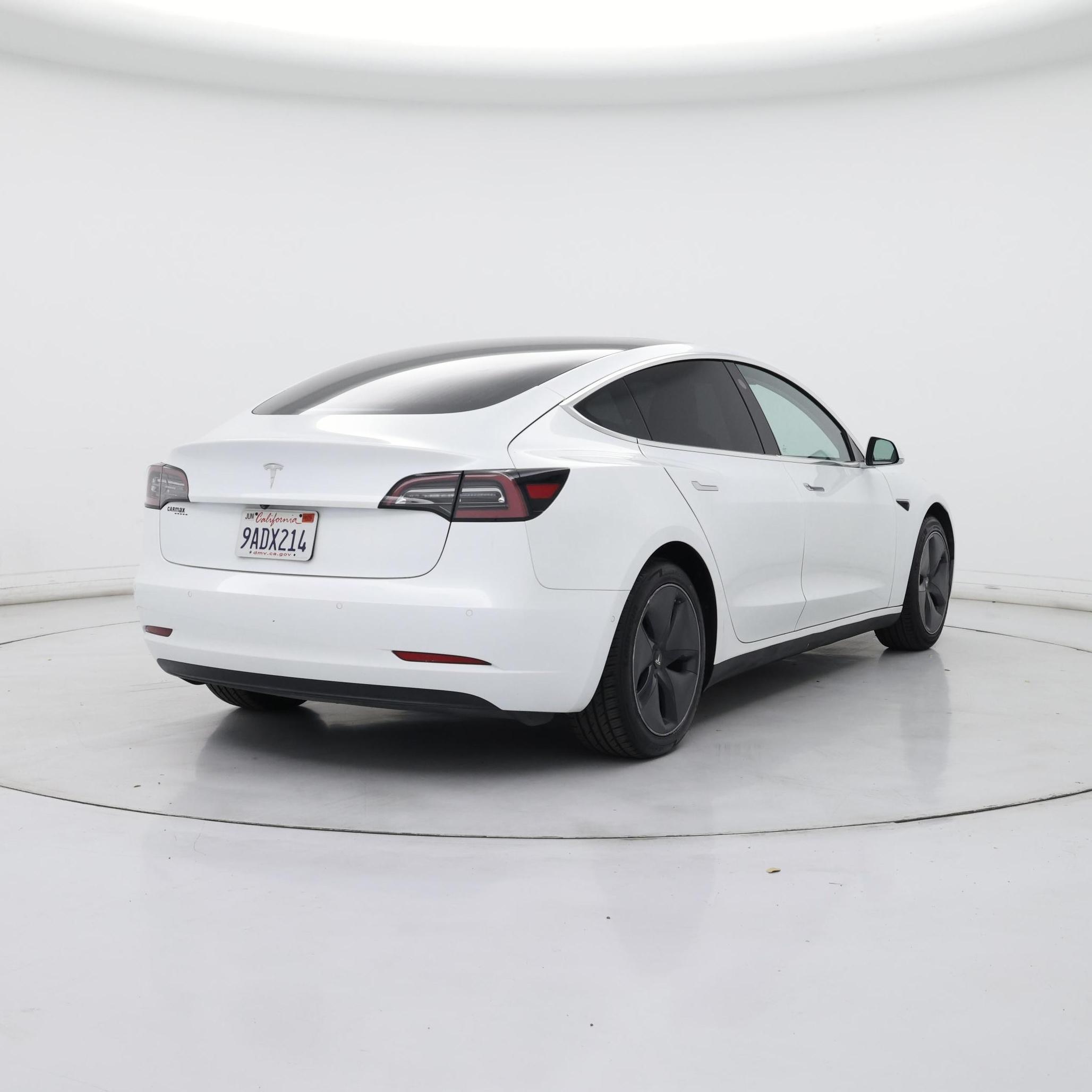 Thumbnail: 2020 Tesla Model 3 - 8