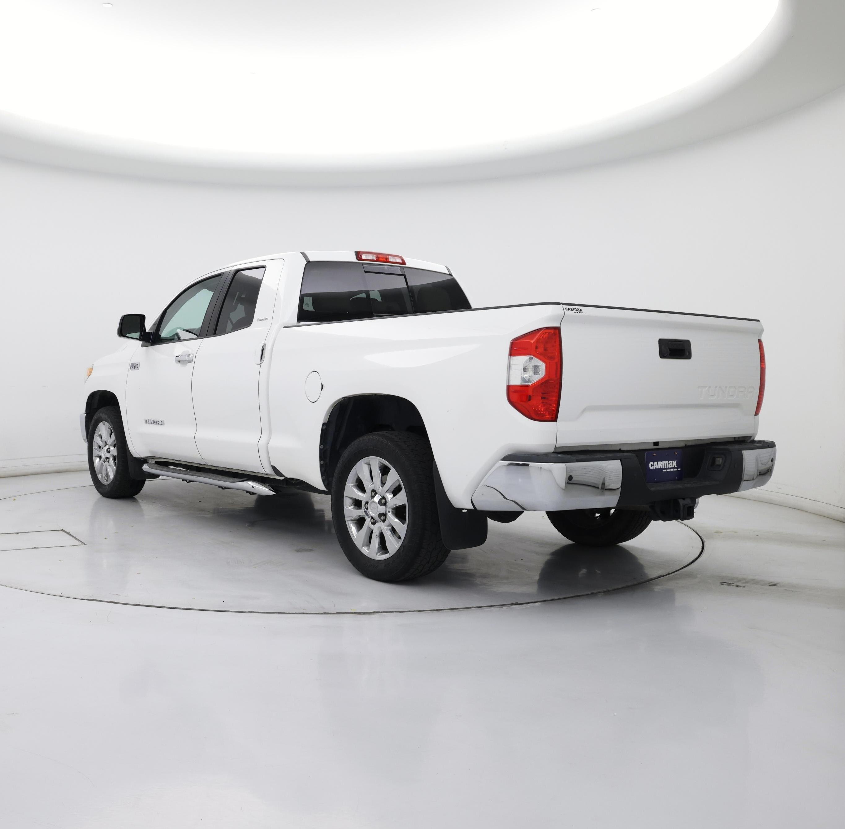 Thumbnail: 2015 Toyota Tundra - 2