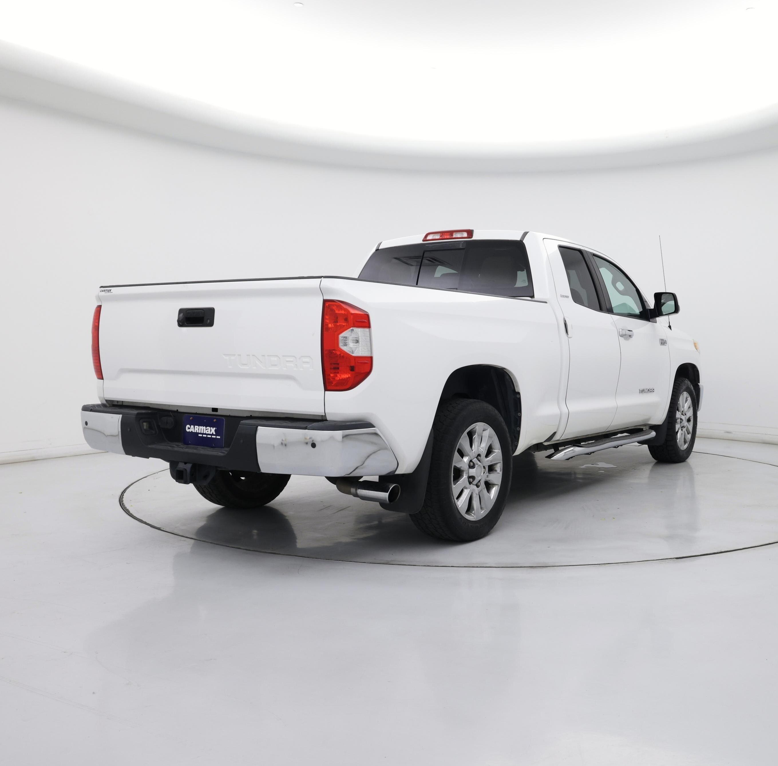 Thumbnail: 2015 Toyota Tundra - 8