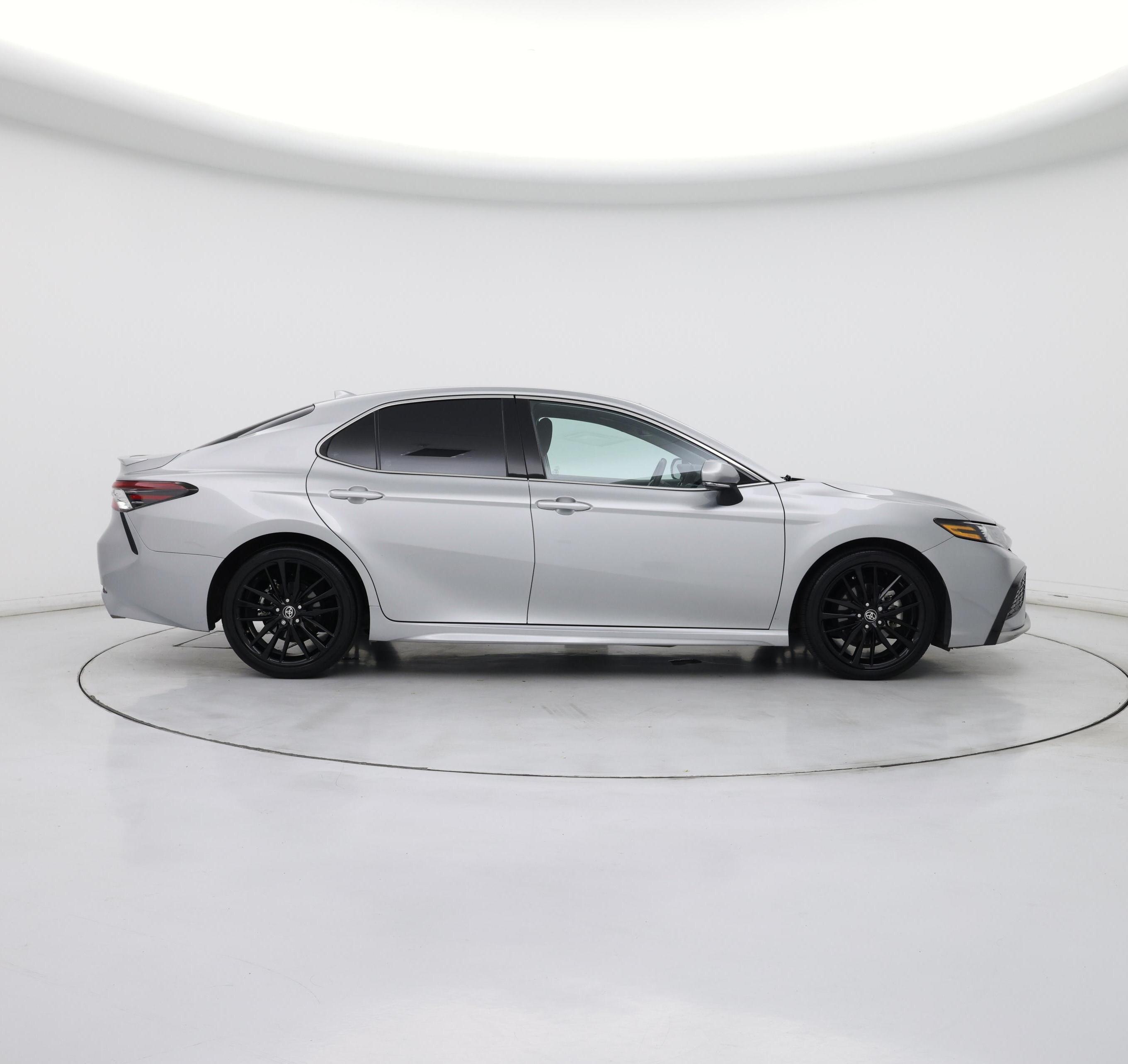 Thumbnail: 2023 Toyota Camry - 7