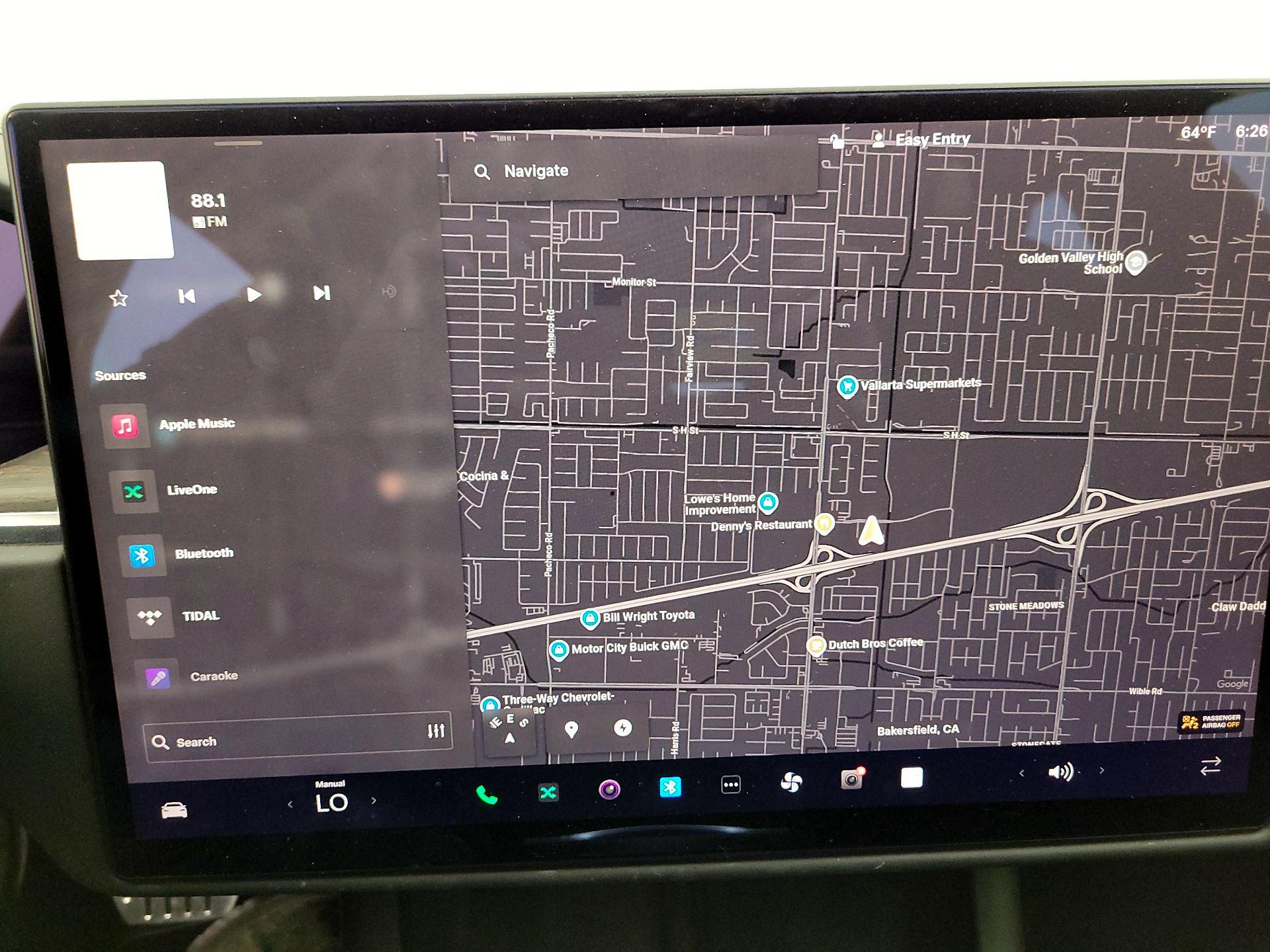 Thumbnail: 2022 Tesla Model S - 13