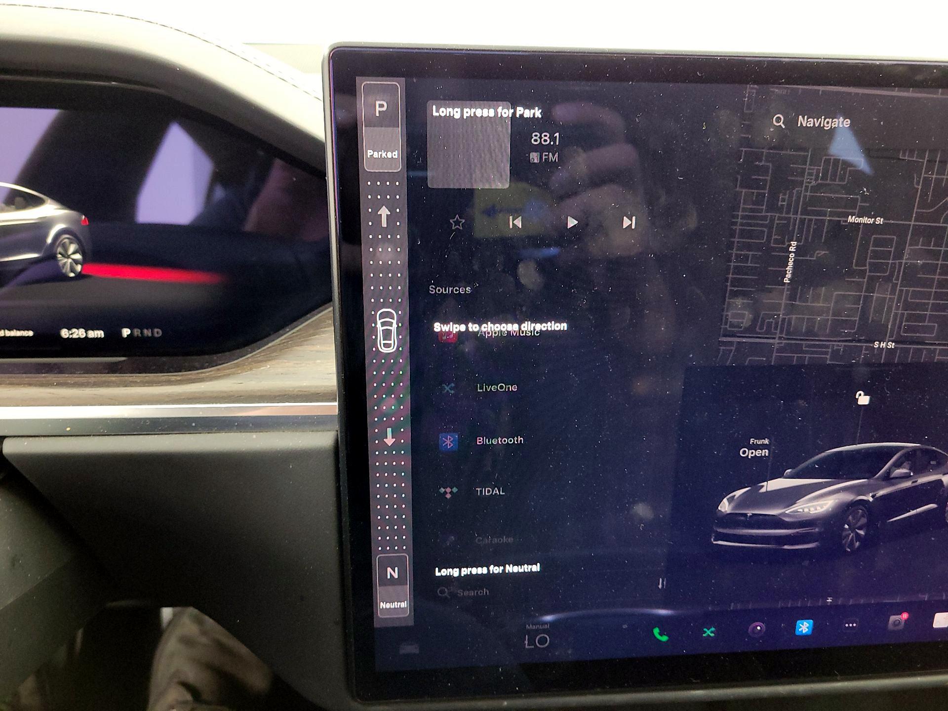 Thumbnail: 2022 Tesla Model S - 17