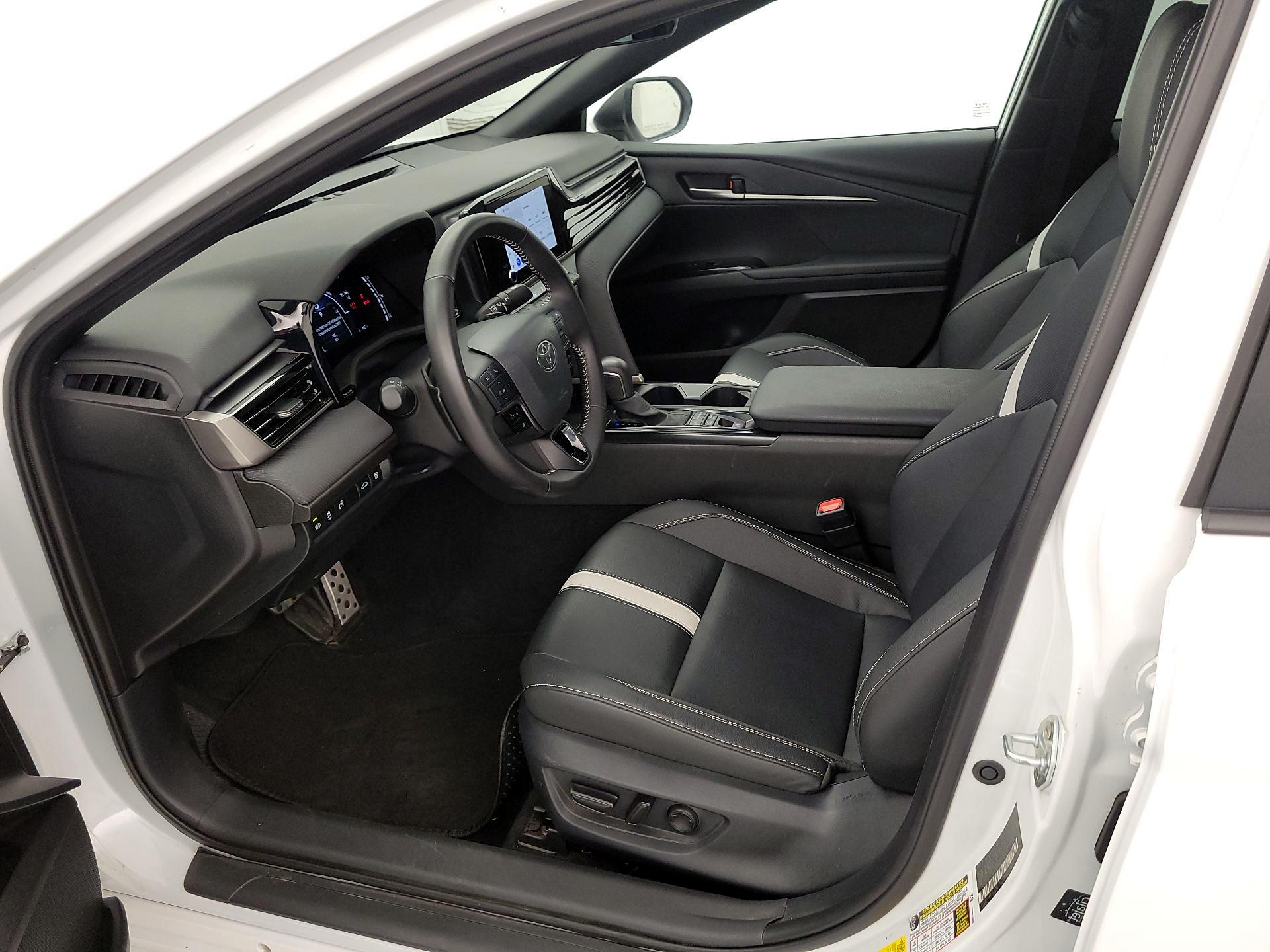 Thumbnail: 2026 Toyota Camry - 11