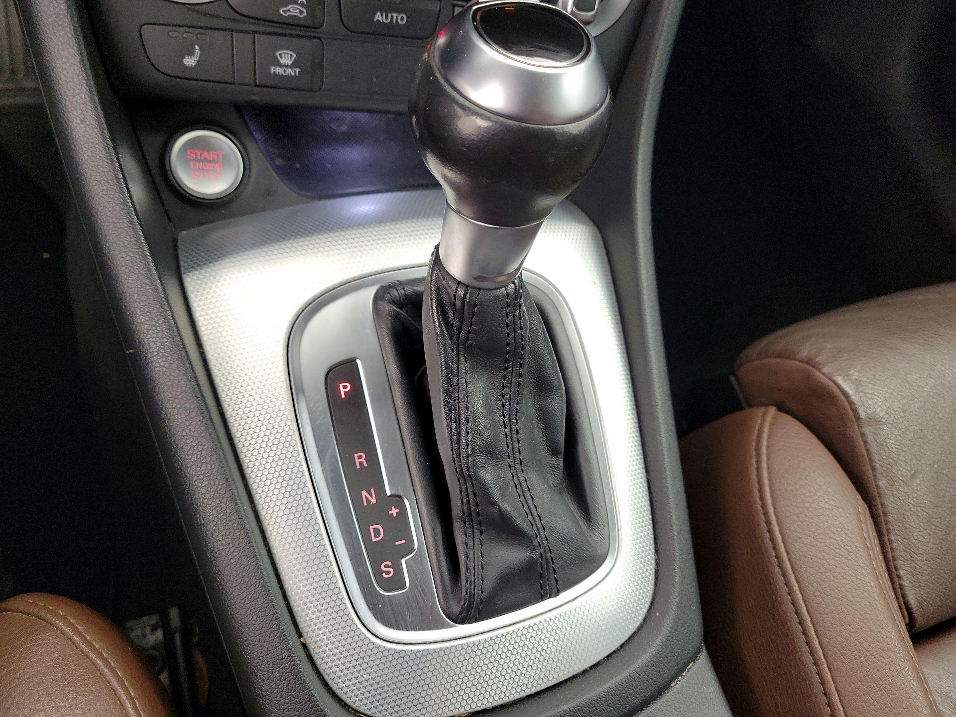 Thumbnail: 2015 Audi Q3 - 18