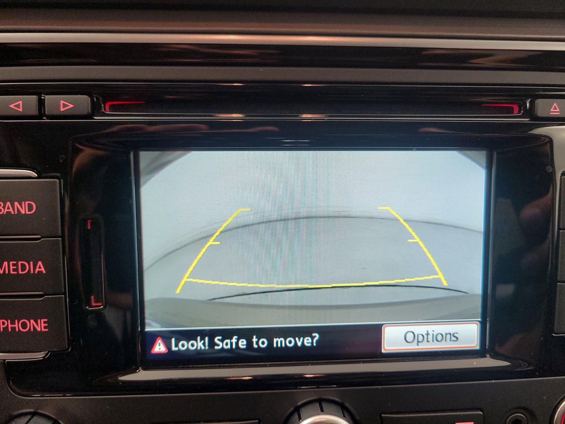 Thumbnail: 2015 Volkswagen Passat - 14