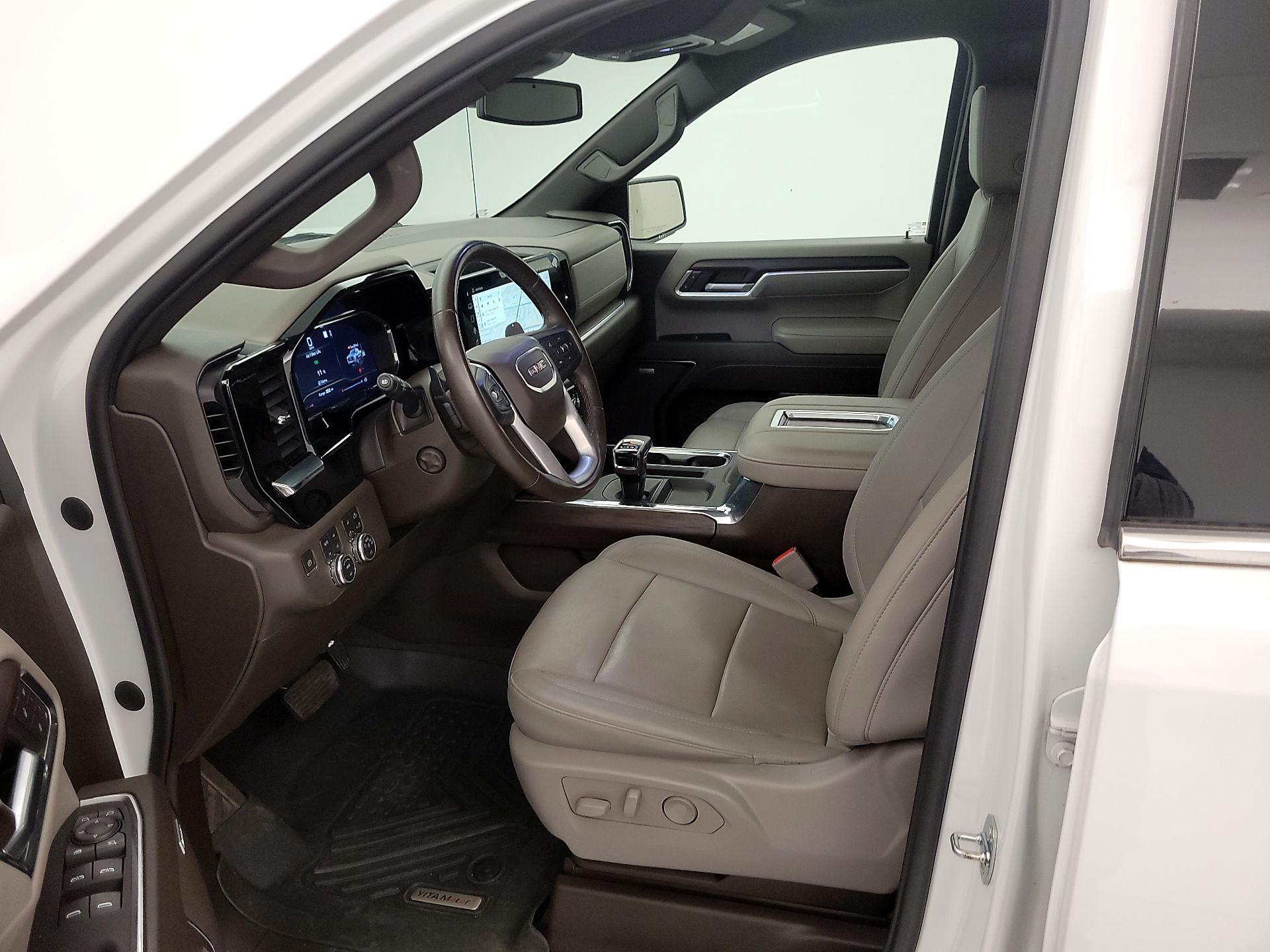 Thumbnail: 2022 GMC Sierra 1500 - 11