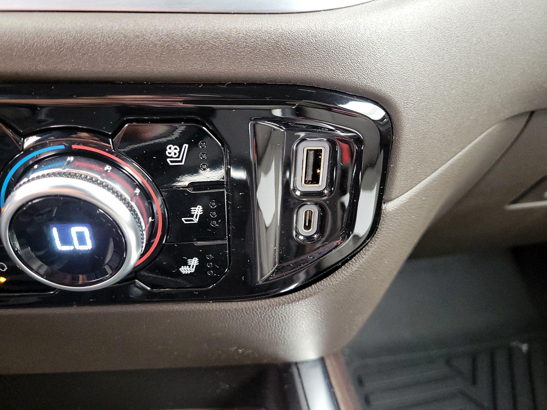 Thumbnail: 2022 GMC Sierra 1500 - 19