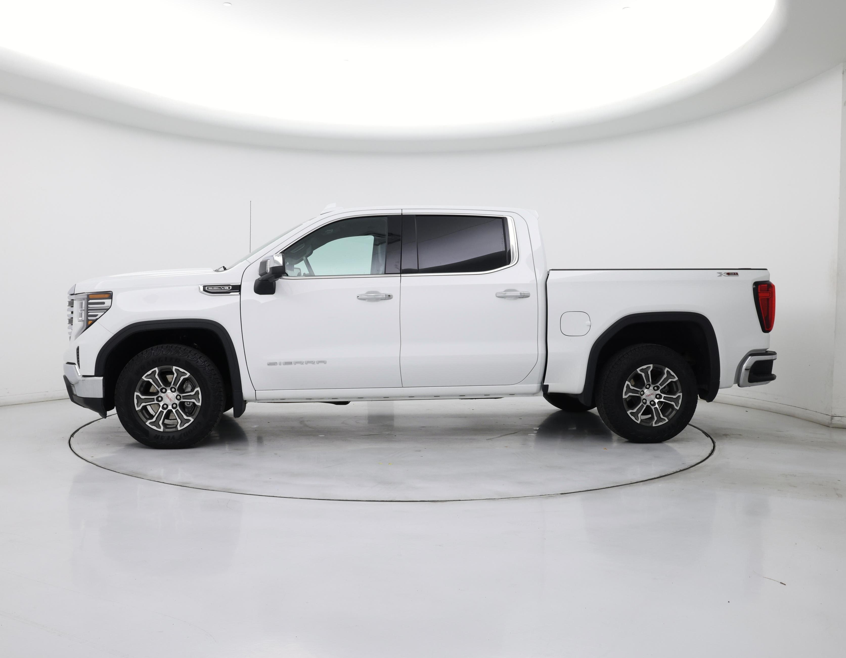 Thumbnail: 2022 GMC Sierra 1500 - 3