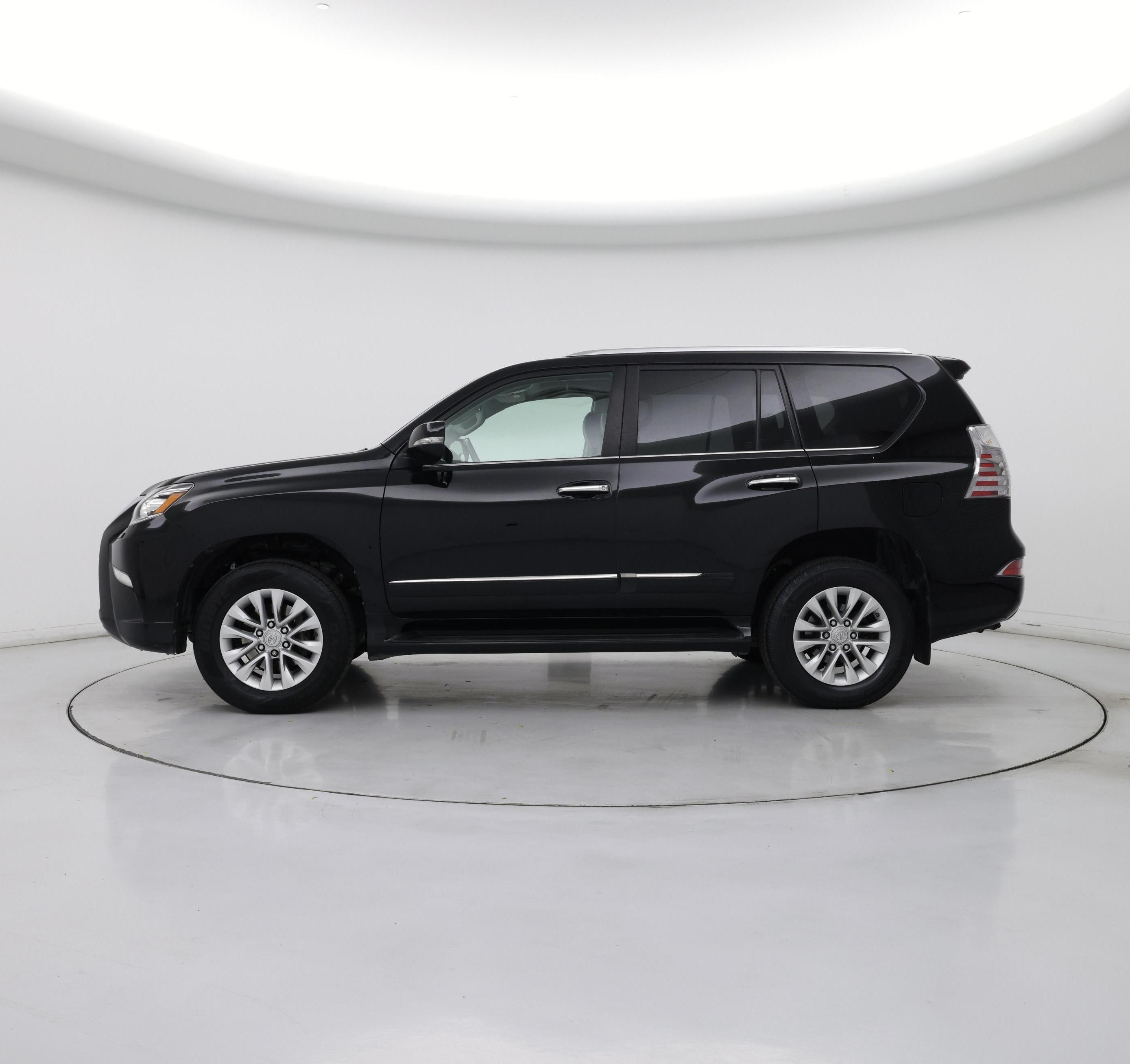 Thumbnail: 2018 Lexus GX - 3
