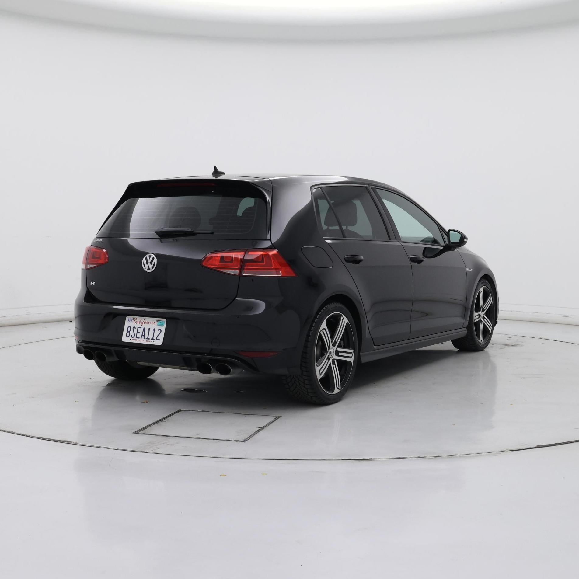 Thumbnail: 2016 Volkswagen Golf - 8