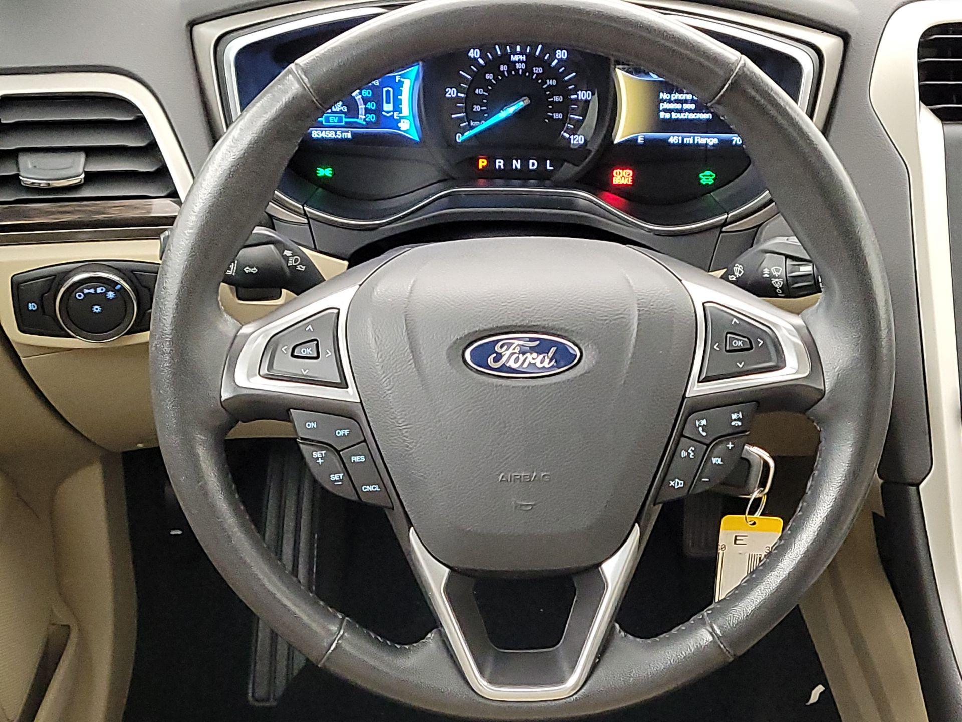 Thumbnail: 2015 Ford Fusion - 10
