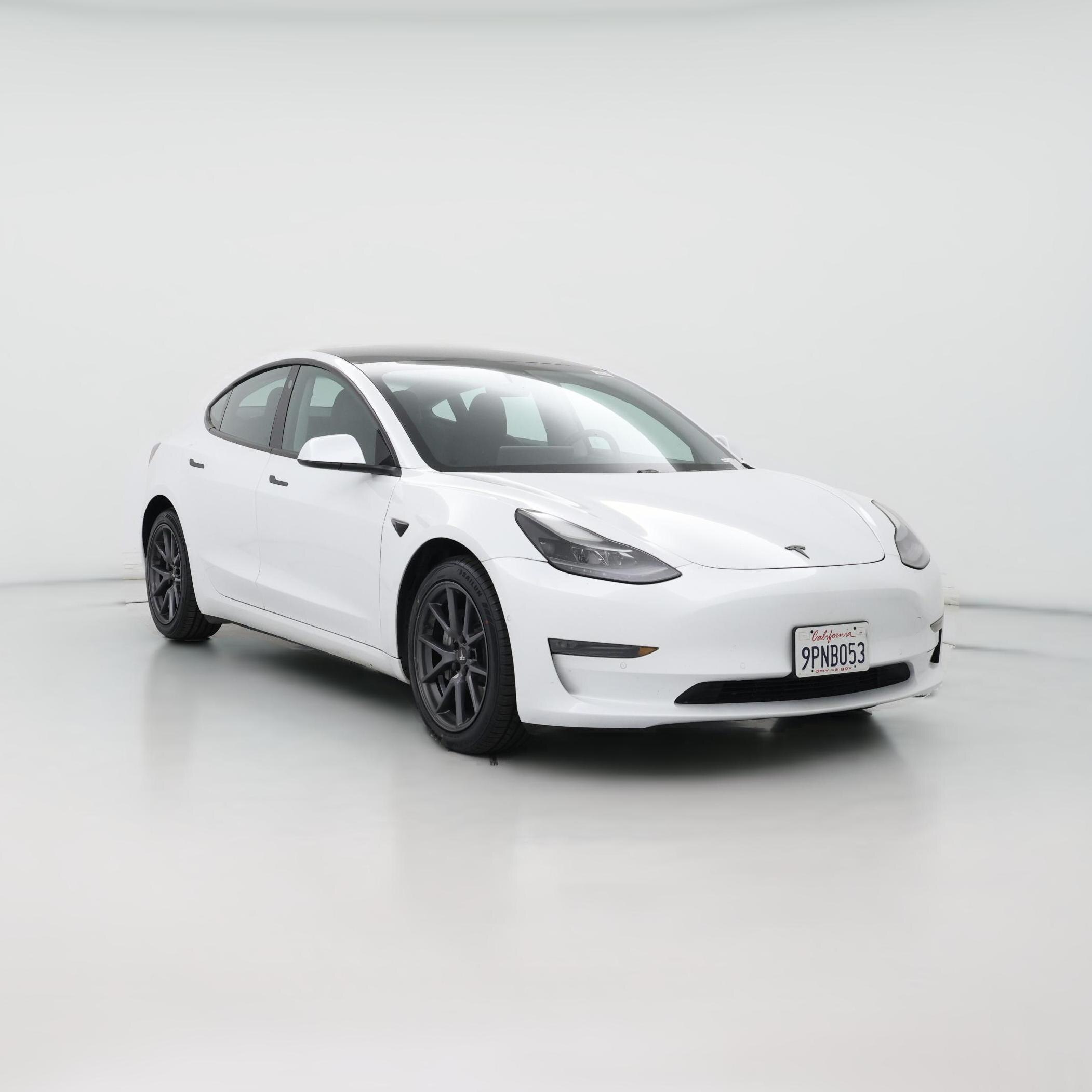 Thumbnail: 2021 Tesla Model 3 - 1