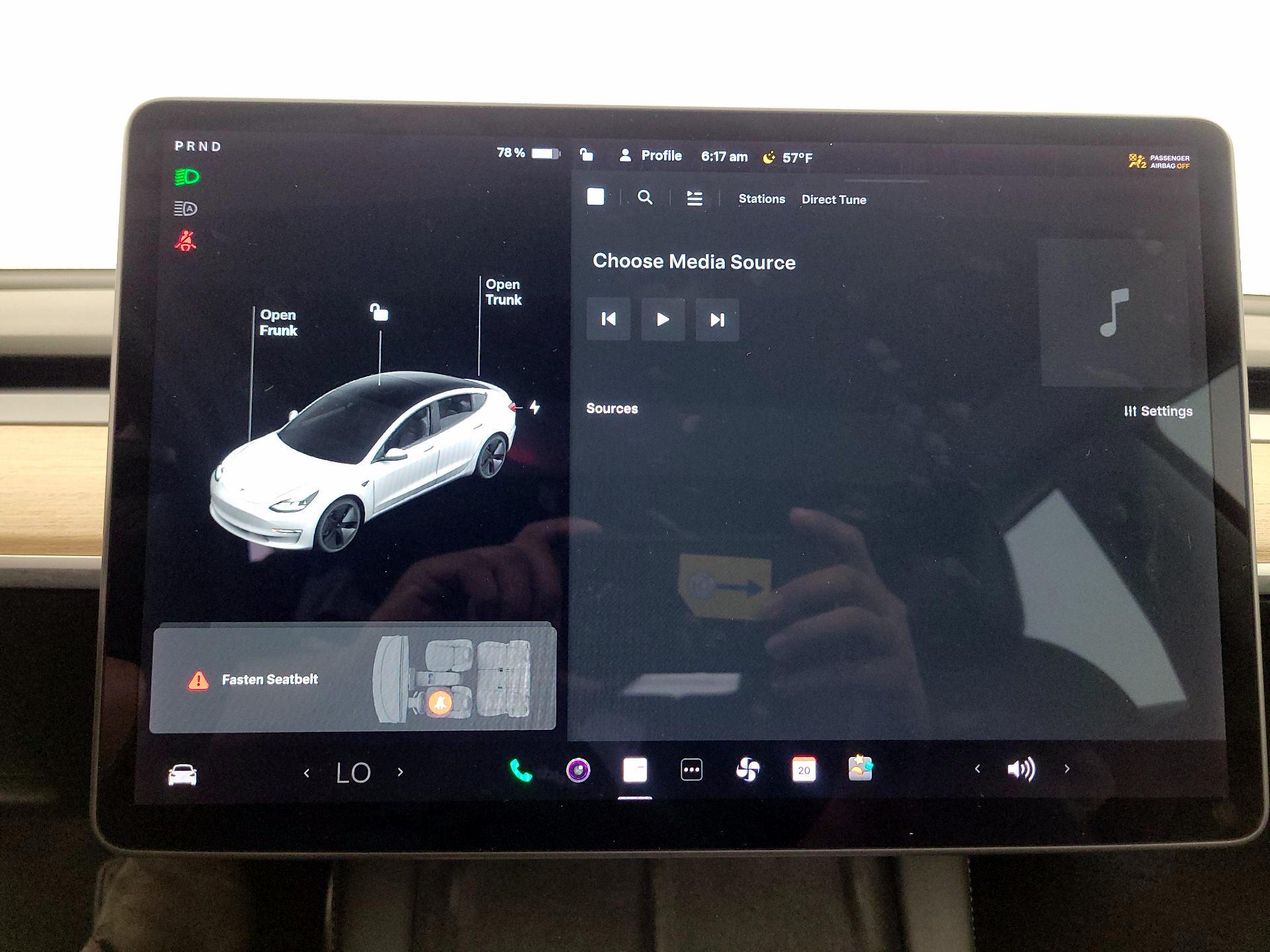 Thumbnail: 2021 Tesla Model 3 - 15