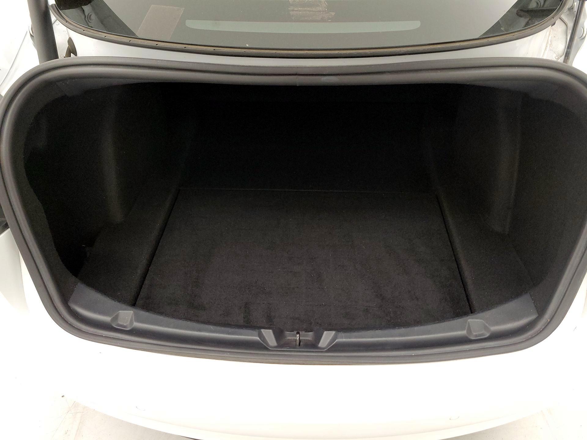 Thumbnail: 2021 Tesla Model 3 - 19