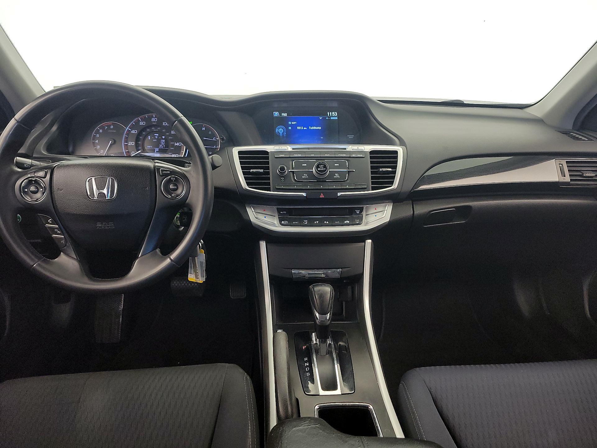 Thumbnail: 2015 Honda Accord - 9