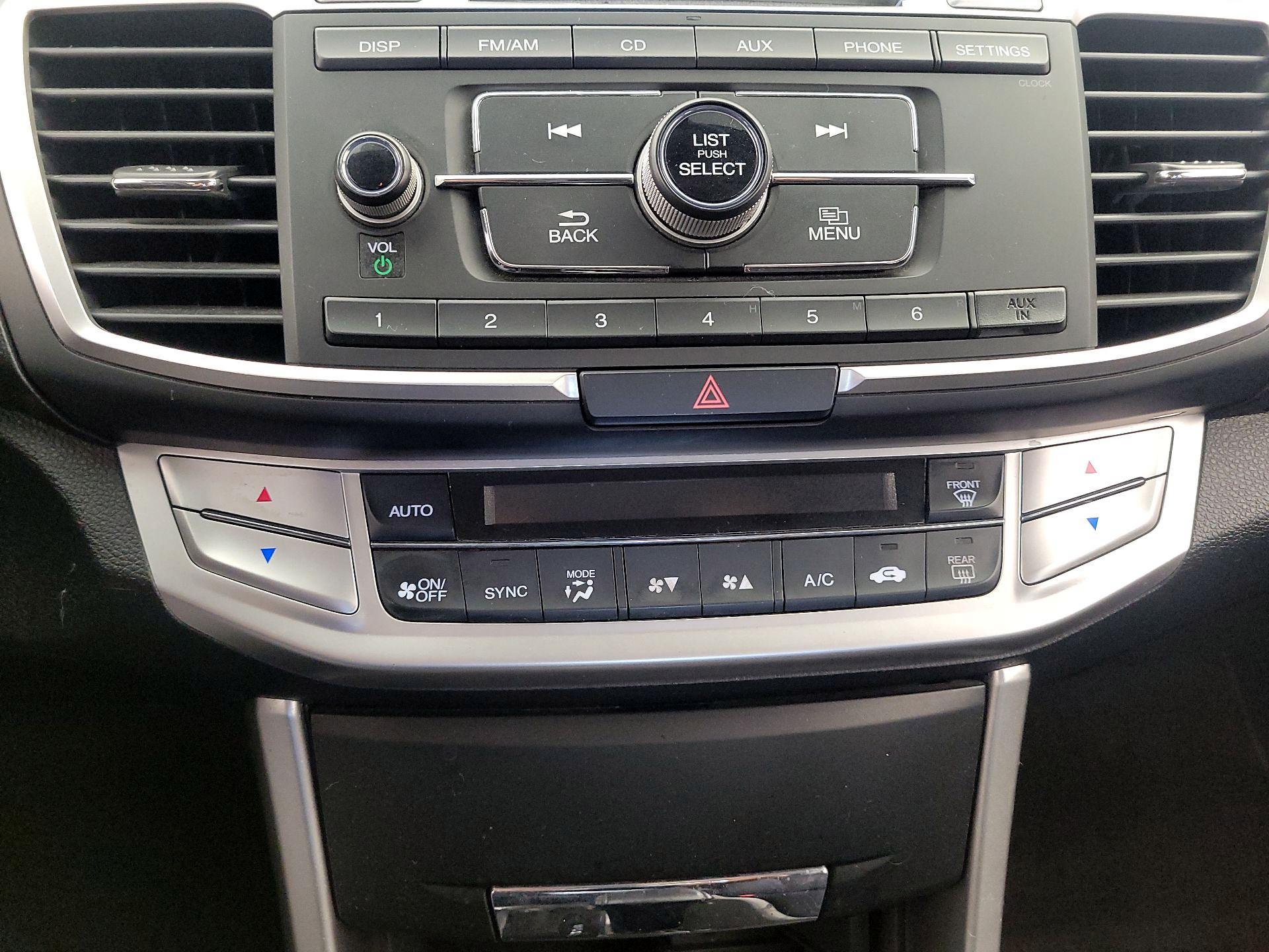 Thumbnail: 2015 Honda Accord - 16