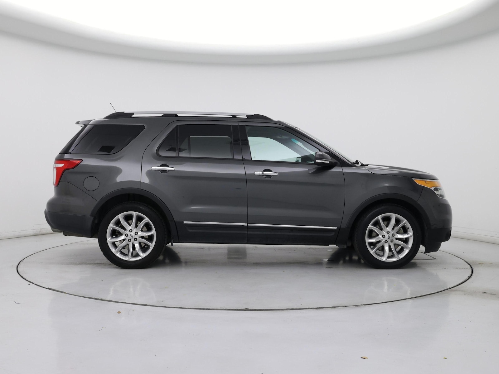 2015 Ford Explorer Limited - Photo 8