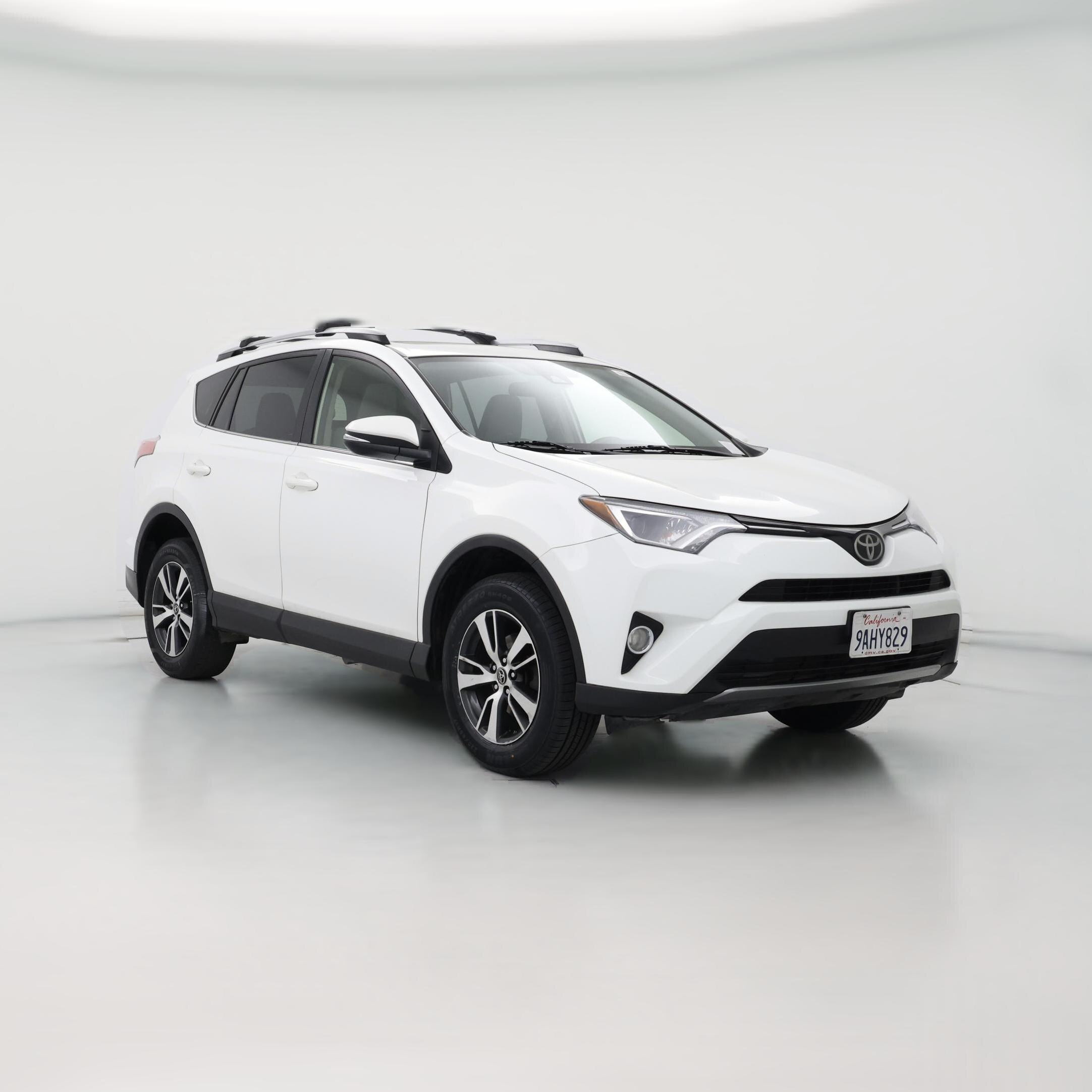 Thumbnail: 2017 Toyota RAV4 - 1