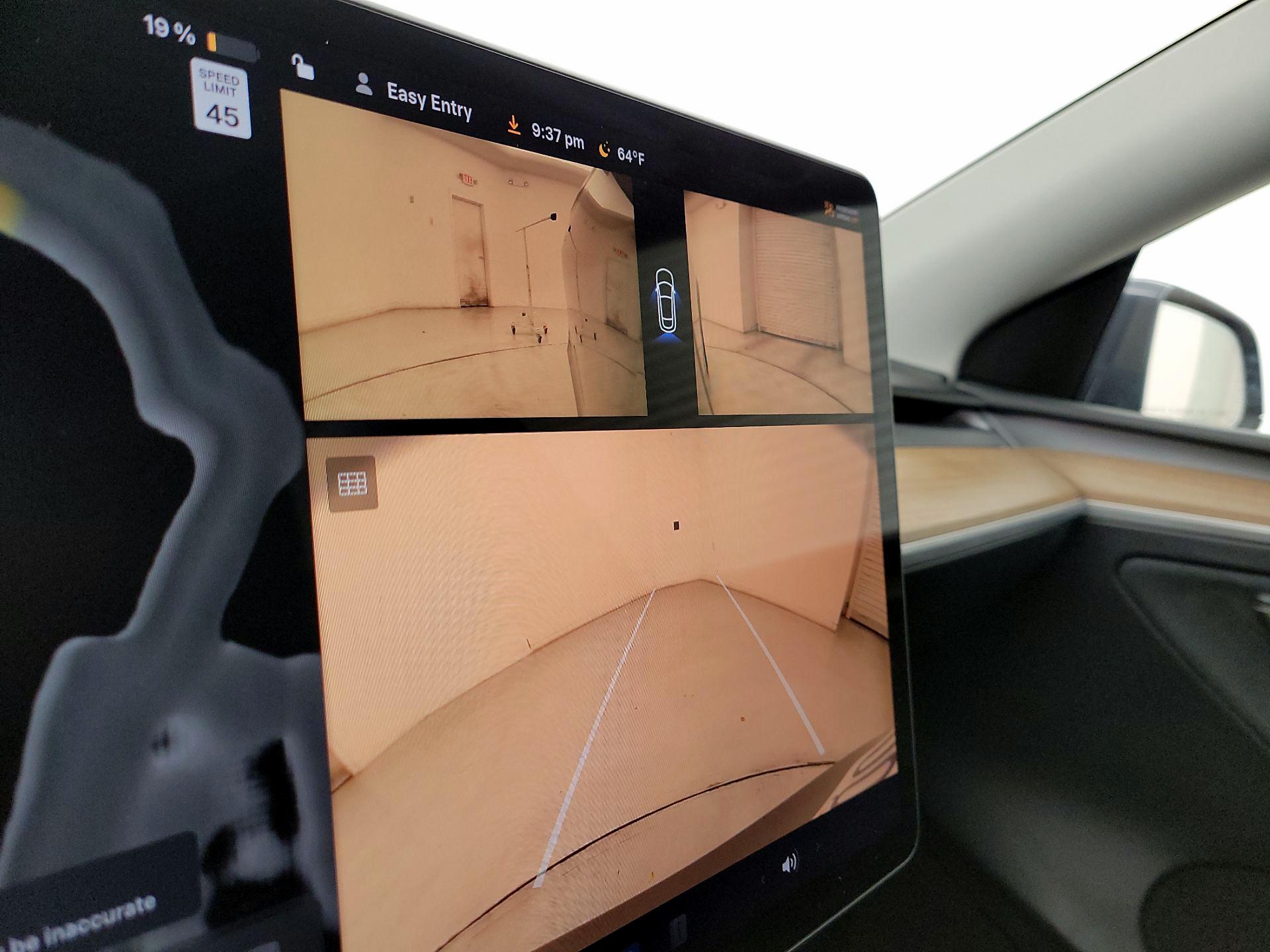 Thumbnail: 2023 Tesla Model Y - 14