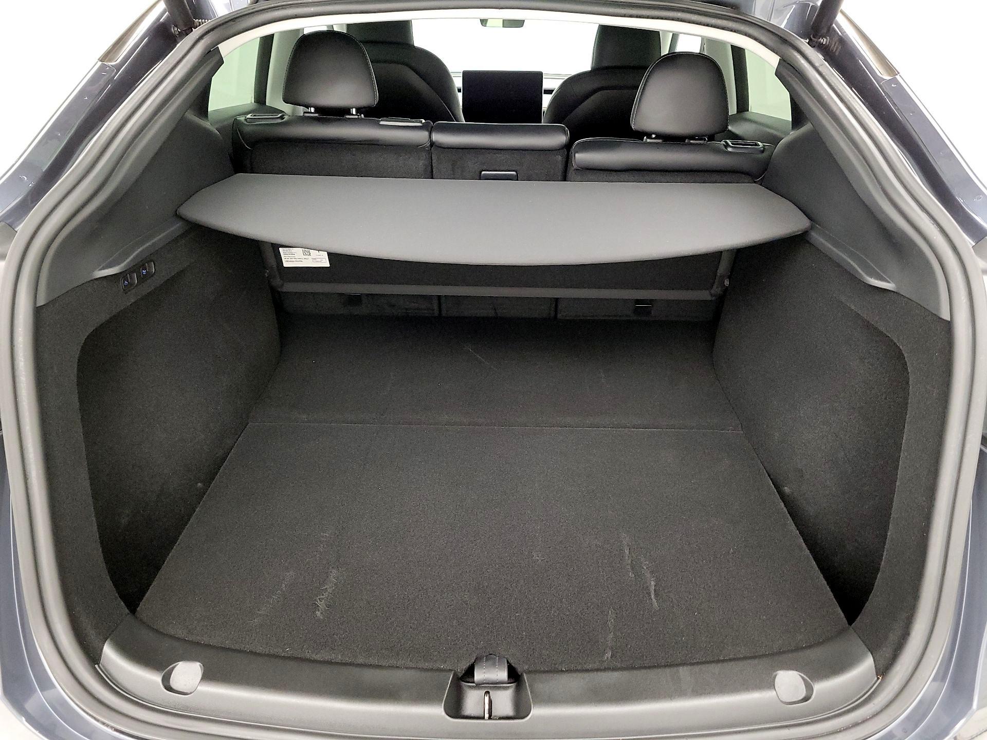 Thumbnail: 2023 Tesla Model Y - 20