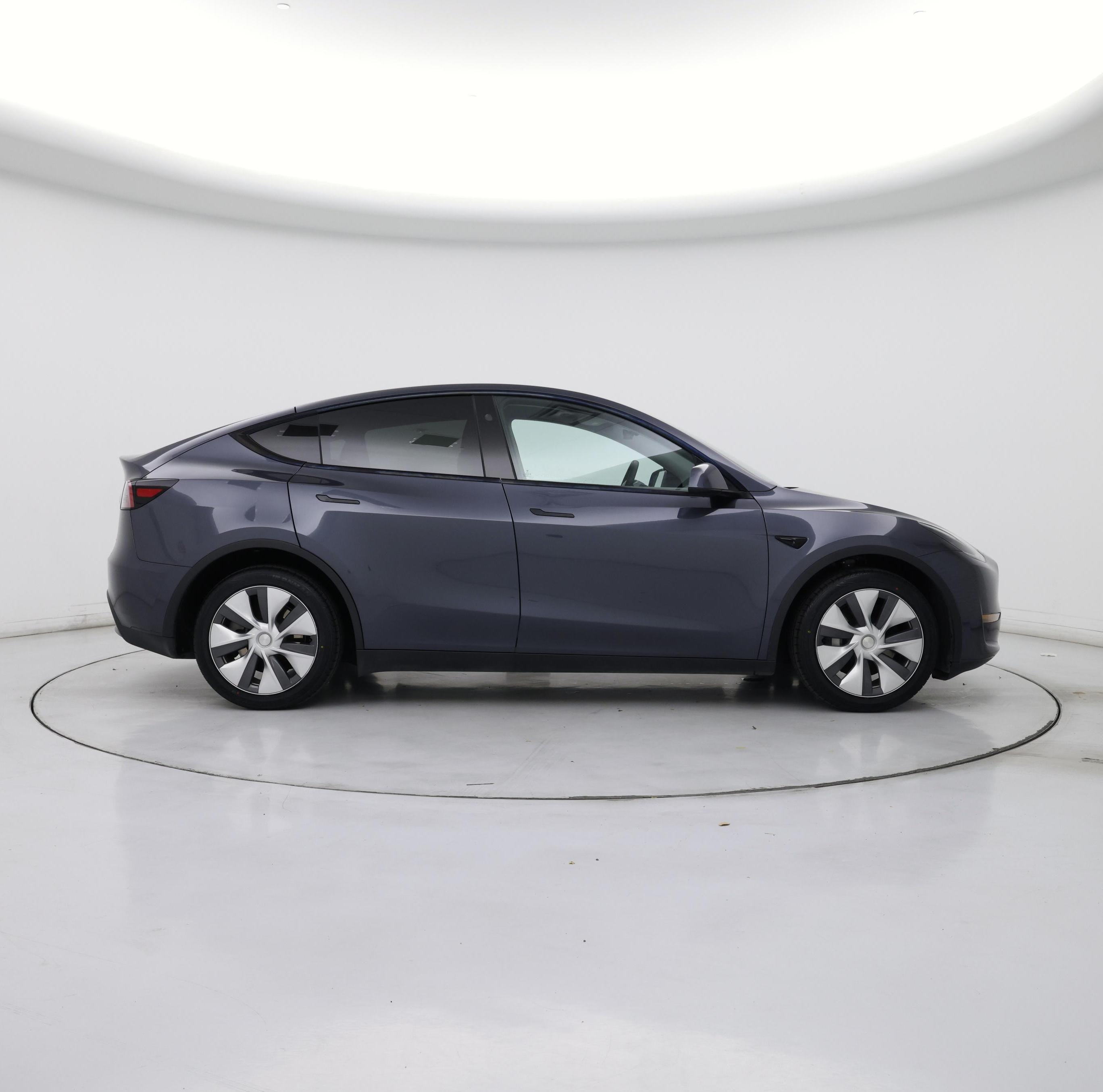 Thumbnail: 2023 Tesla Model Y - 7