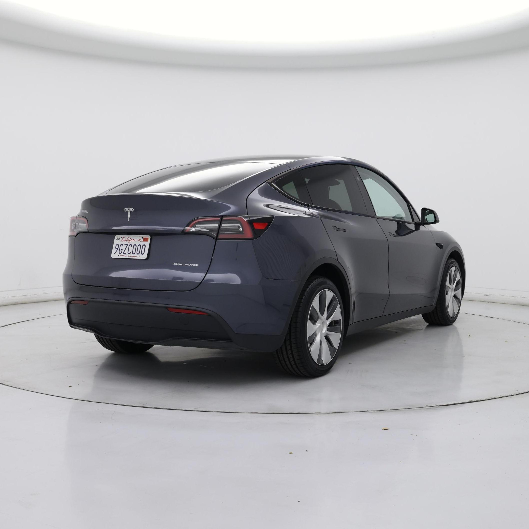Thumbnail: 2023 Tesla Model Y - 8