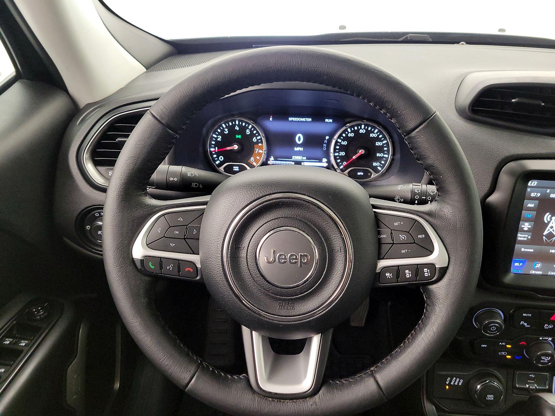 Thumbnail: 2023 Jeep Renegade - 10