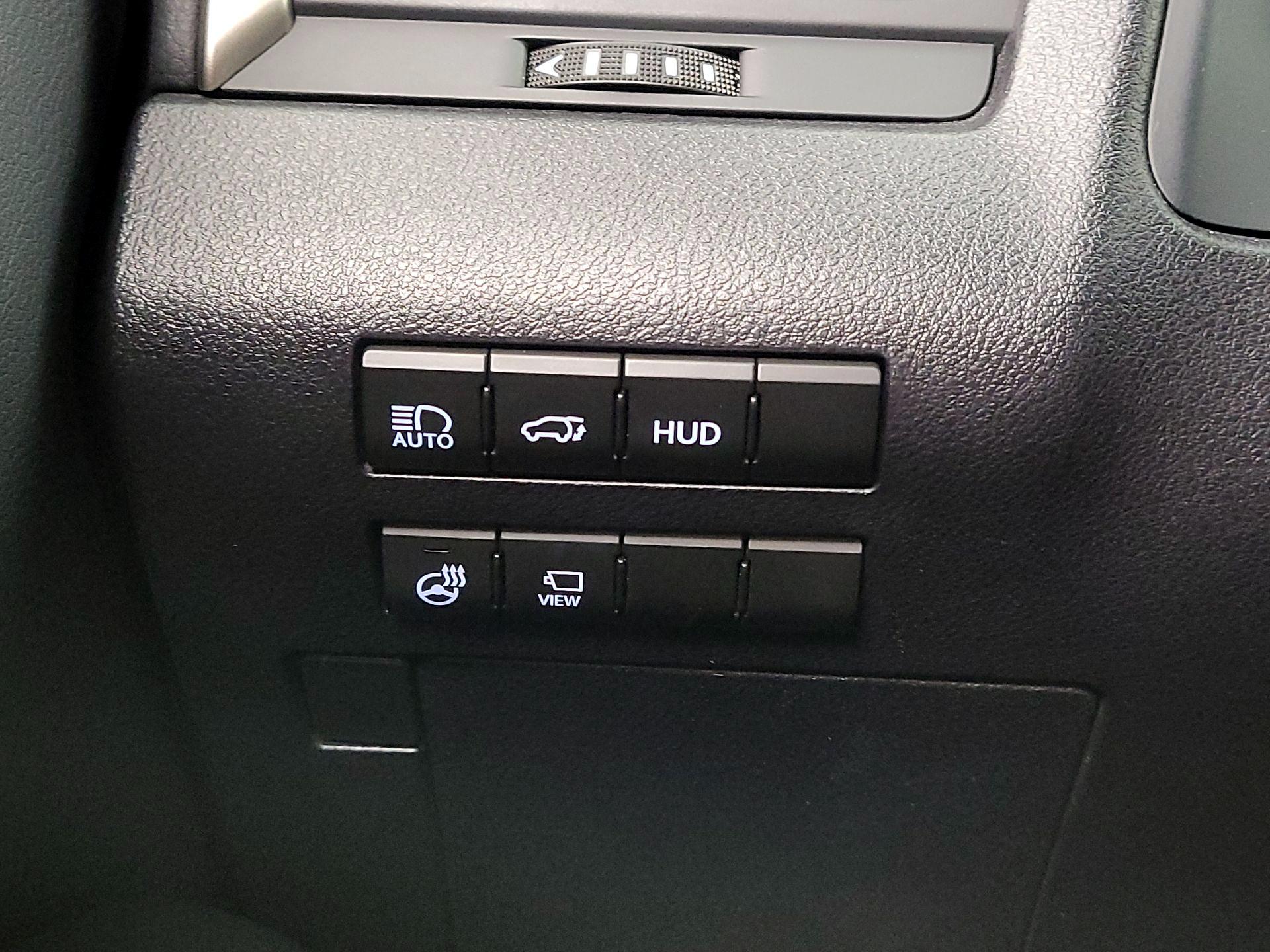 Thumbnail: 2019 Lexus RX - 13