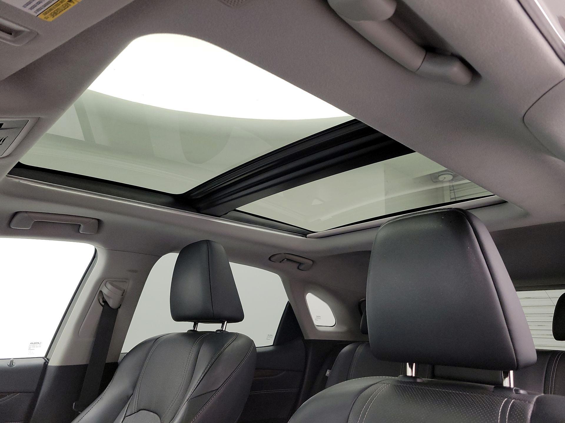 Thumbnail: 2019 Lexus RX - 19